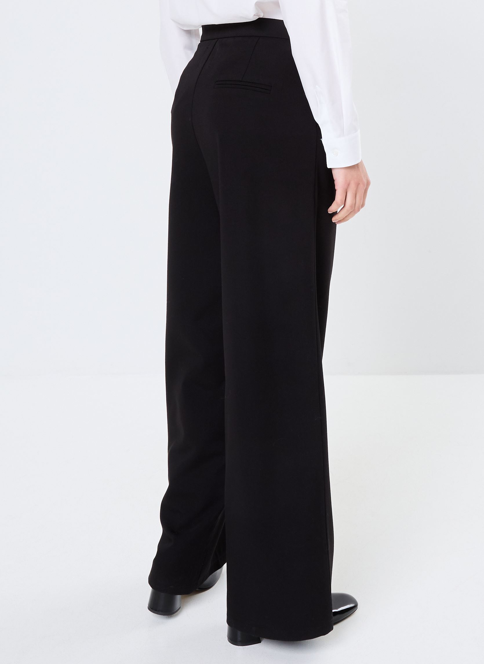 Pantalons larges Young Ladies Woven Wide Pants femme noir Lili Sidonio Pantalons larges Young Ladies Woven Wide Pants femme noir BLACK