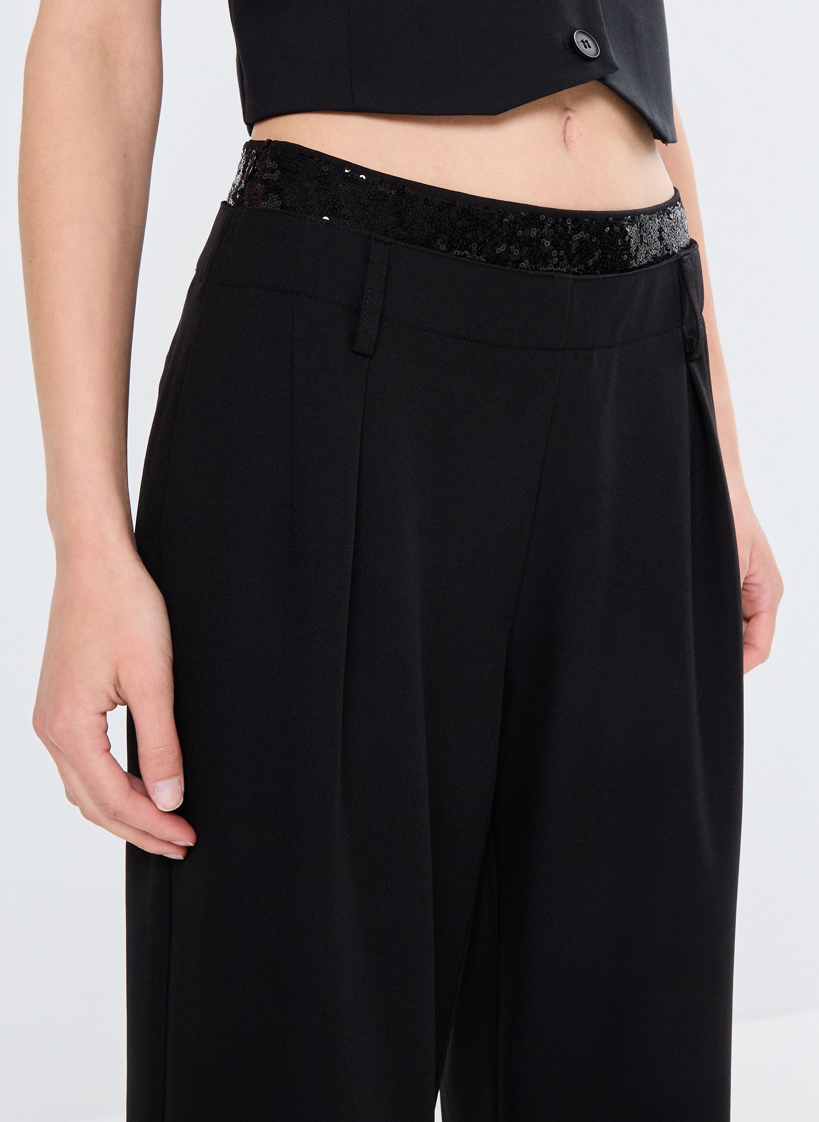 Pantalons larges Young Ladies Woven Pants TLF149CH femme noir Lili Sidonio Pantalons larges Young Ladies Woven Pants TLF149CH femme noir BLACK