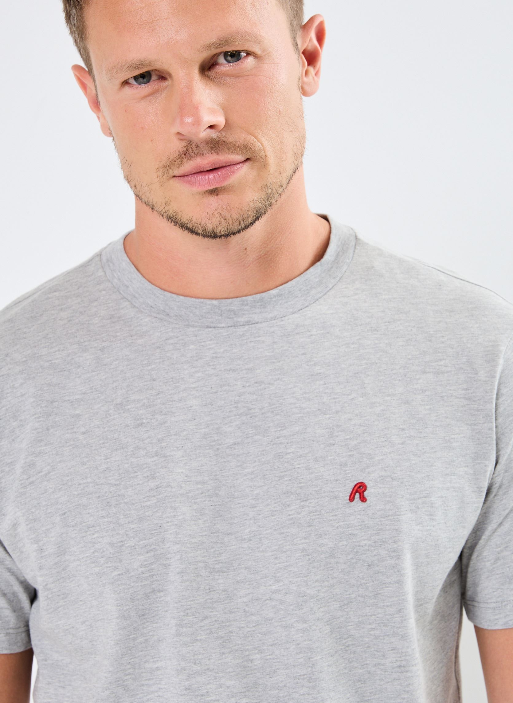 Kurzarm-T-Shirts T-shirt herren grau Replay Kurzarm-T-Shirts T-shirt herren grau LIGHT GREY MELANGE