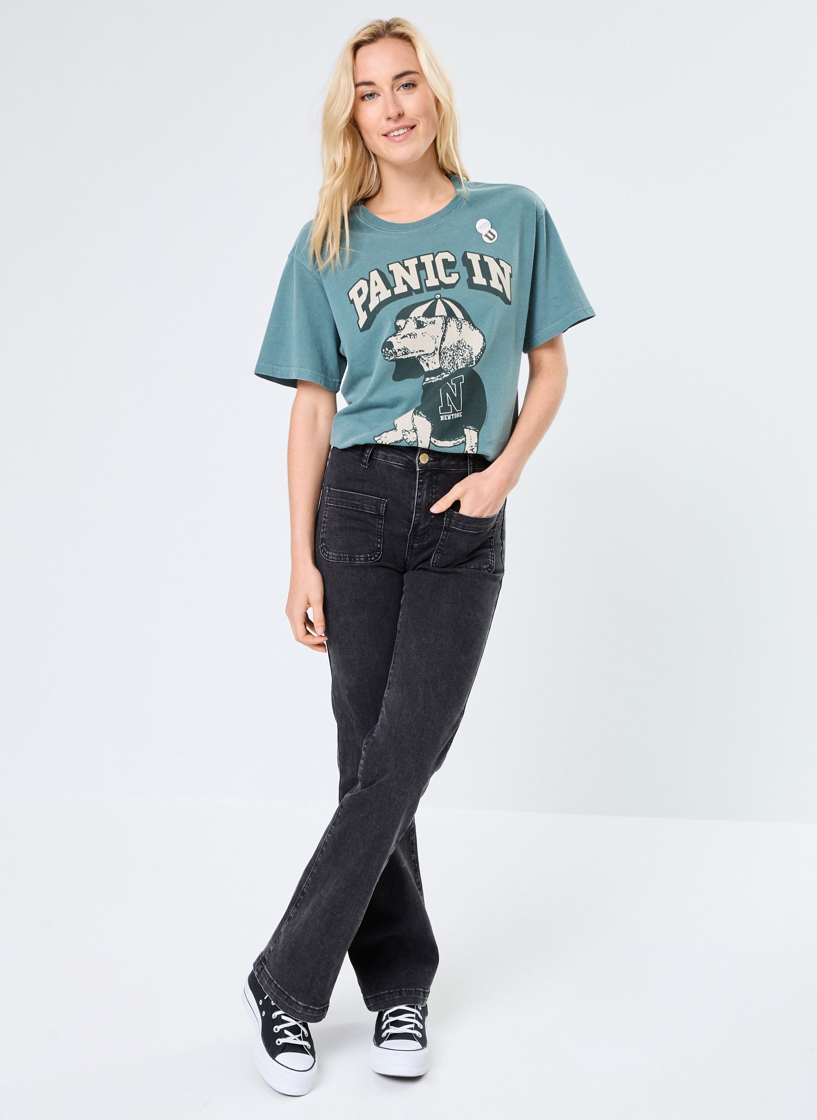 Tee-shirts manches courtes TSHIRT TRUCKER CHICAGO News femme vert Newtone Tee-shirts manches courtes TSHIRT TRUCKER CHICAGO News femme vert FOREST-
