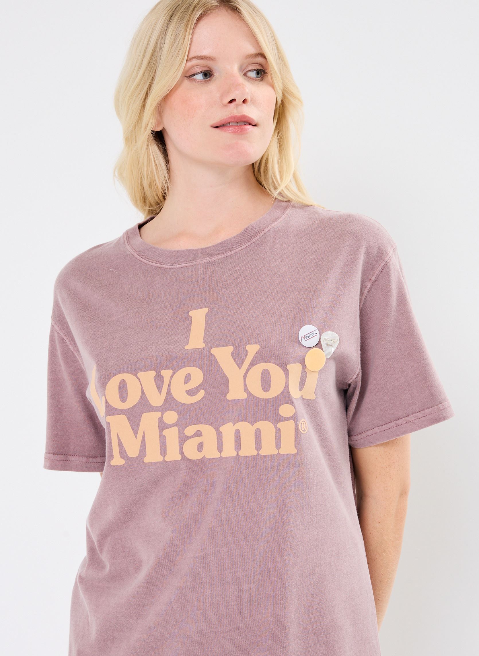 Kurzarm-T-Shirts TSHIRT TRUCKER SOUVENIR News damen rosa Newtone Kurzarm-T-Shirts TSHIRT TRUCKER SOUVENIR News damen rosa NUDE-