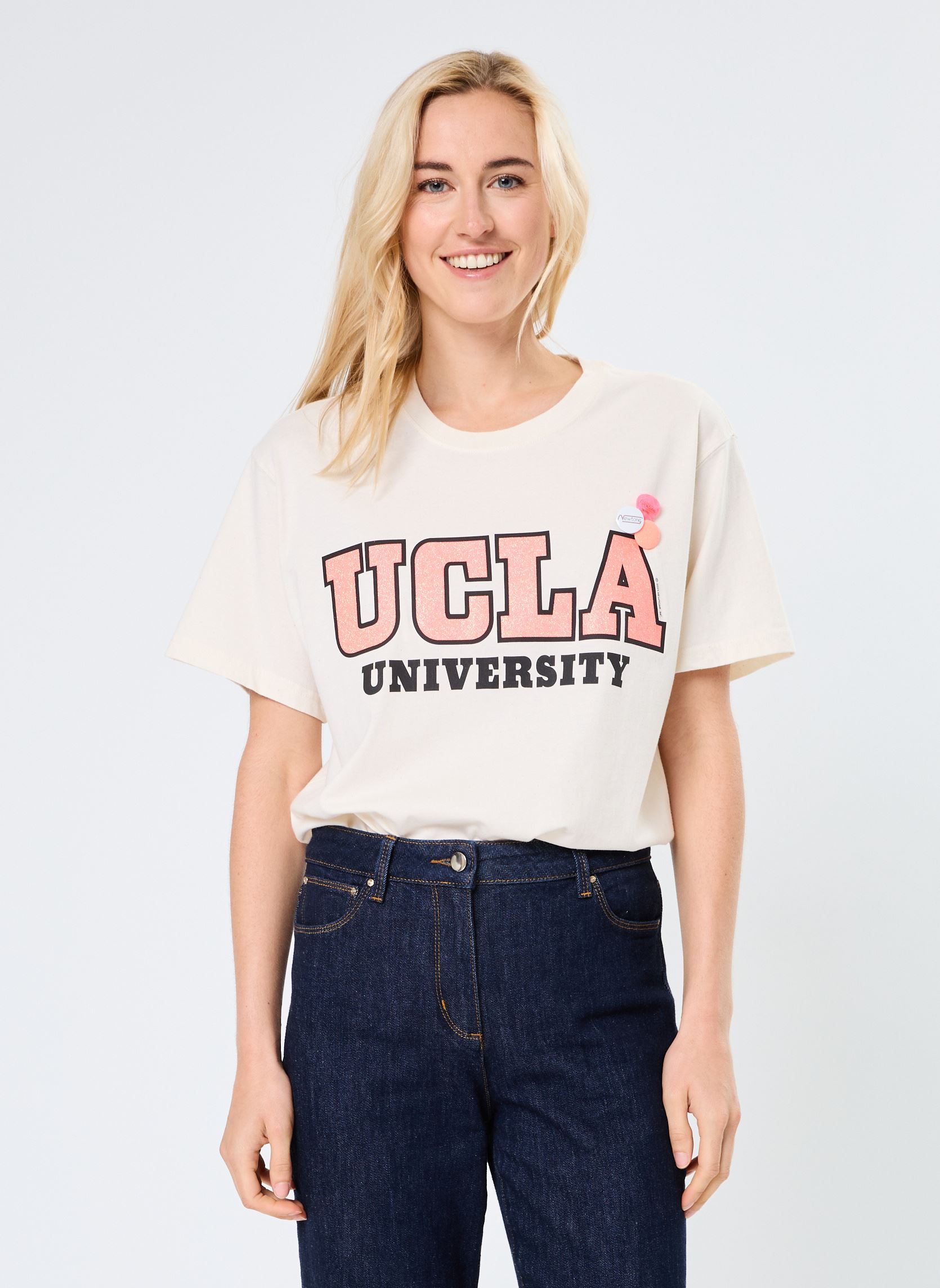 Tee-shirts manches courtes TSHIRT TRUCKER UNIVERSITY news femme blanc Newtone Tee-shirts manches courtes TSHIRT TRUCKER UNIVERSITY news femme blanc NATURAL-