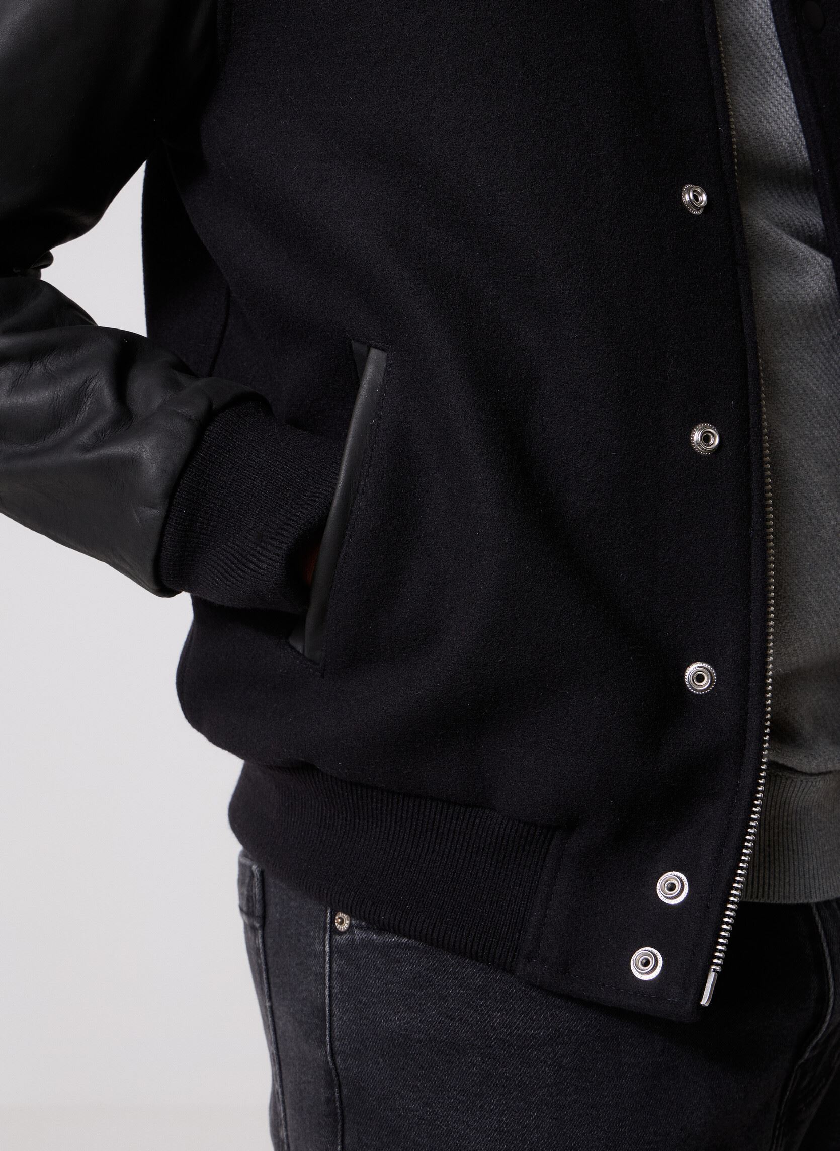 Blousons Blouson Universite Bi-matiere Cuir/laine homme noir Schott Blousons Blouson Universite Bi-matiere Cuir/laine homme noir BLACK/BLACK