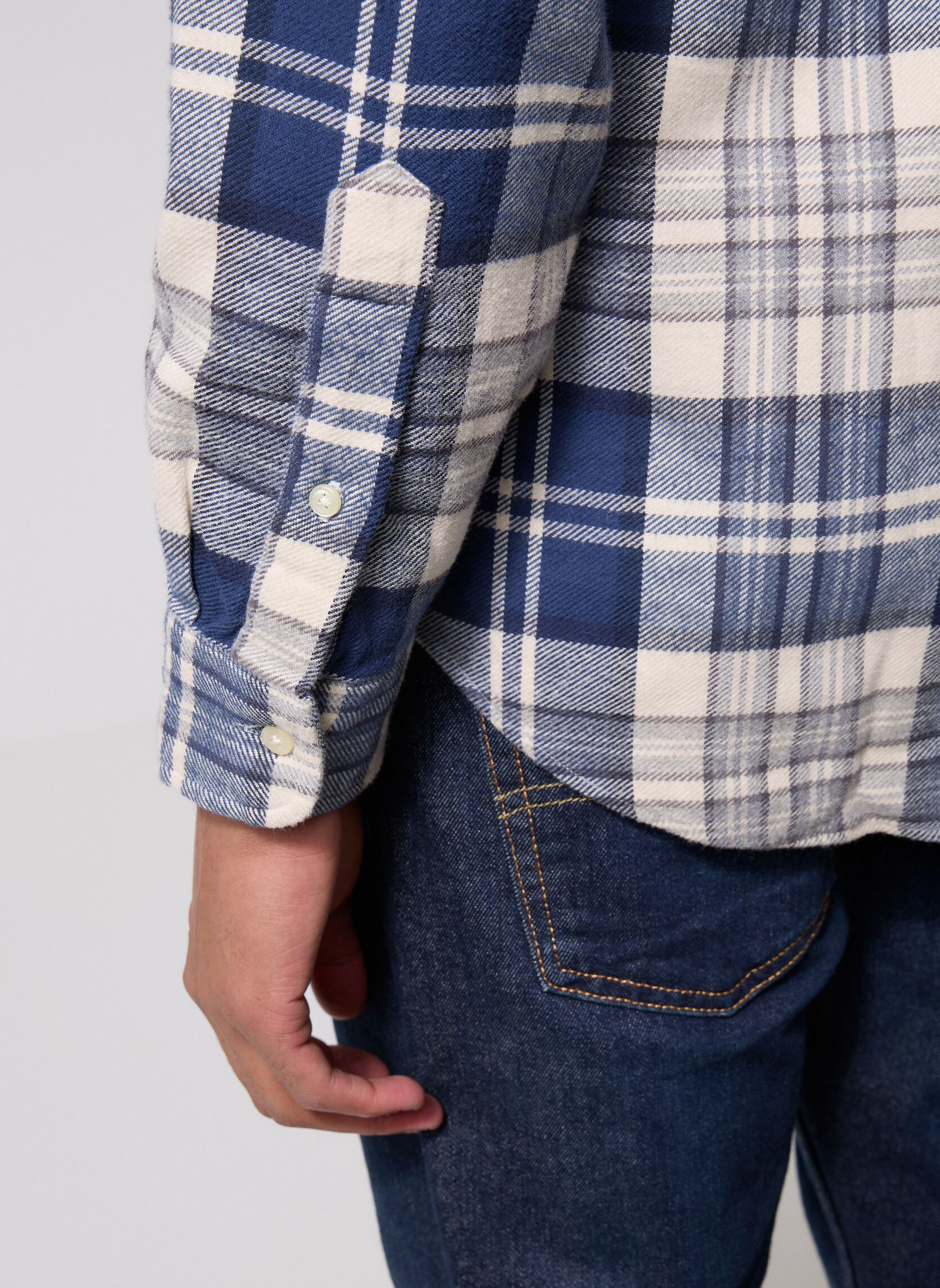 Chemises Cubdppcs-Long Sleeve-Sport Shirt 7109533 homme bleu Polo Ralph Lauren Chemises Cubdppcs-Long Sleeve-Sport Shirt 7109533 homme bleu 6553 Off White/Navy