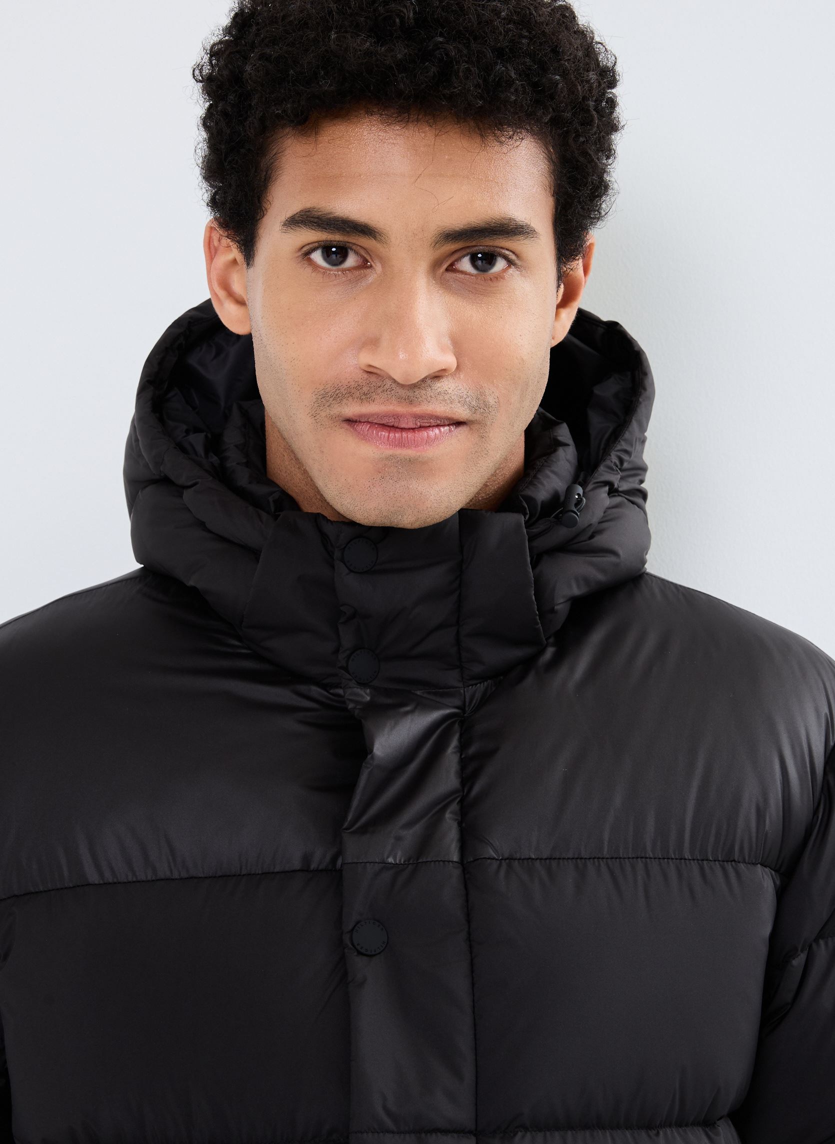 Doudounes Mix Down Hooded Puff MW0MW36569 homme noir Tommy Hilfiger Doudounes Mix Down Hooded Puff MW0MW36569 homme noir BLACK