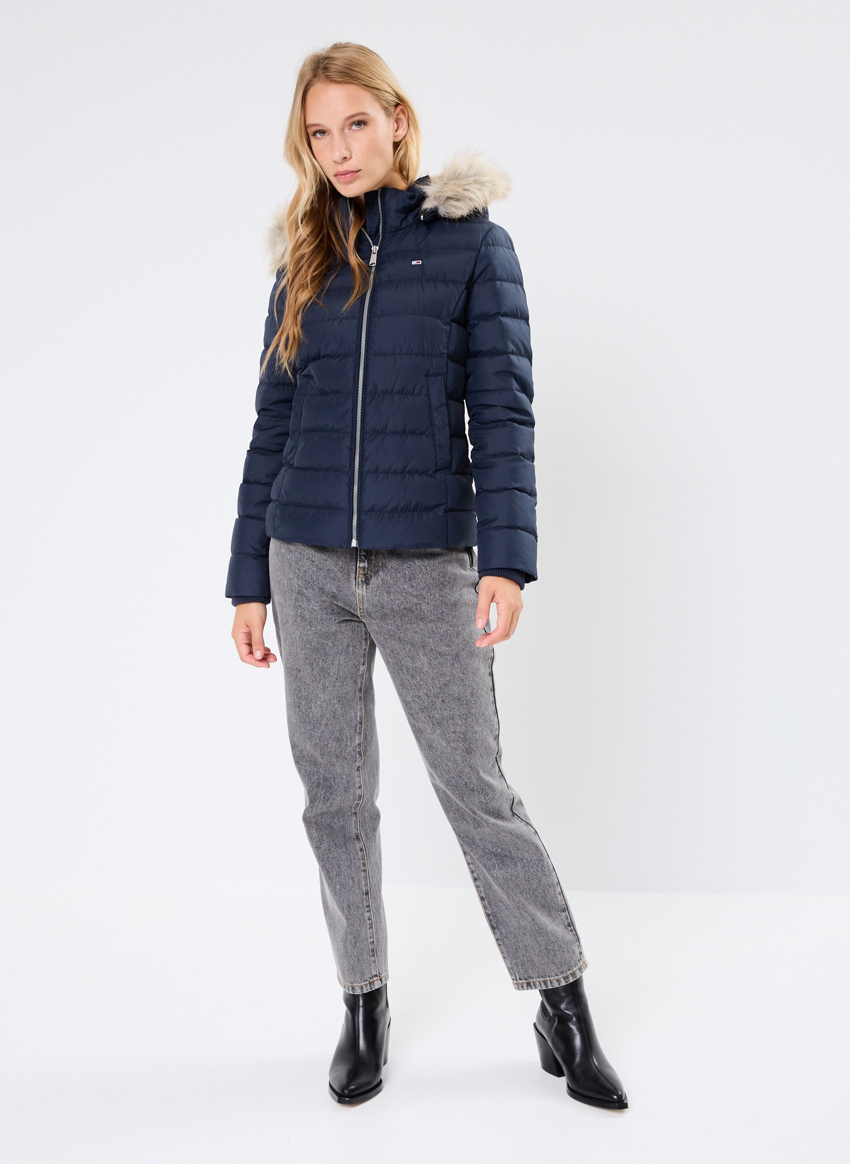 Doudounes Tjw Basic Hooded Dow DW0DW18312 bleu Tommy Jeans Doudounes Tjw Basic Hooded Dow DW0DW18312 bleu DARK BLUE