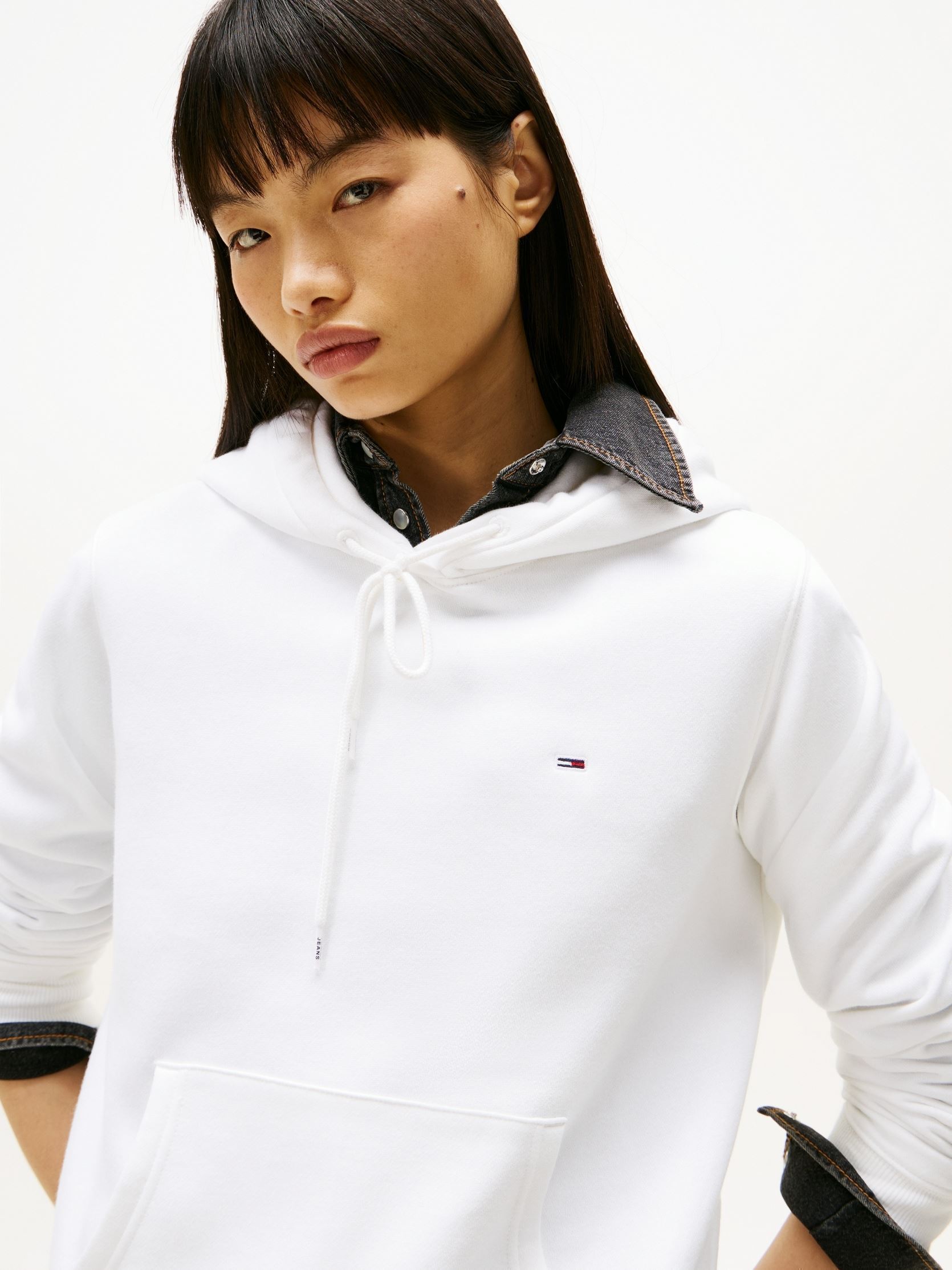 Sweats à capuche Tjw Reg S Flag Hoodi DW0DW19958 femme blanc Tommy Jeans Sweats à capuche Tjw Reg S Flag Hoodi DW0DW19958 femme blanc WHITE