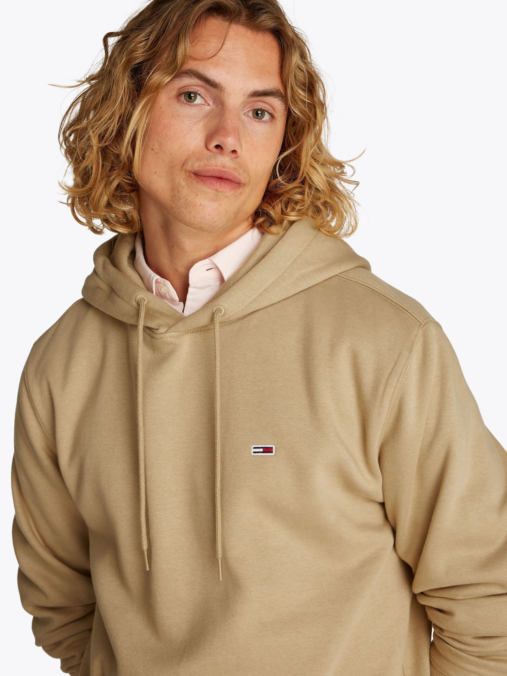 Jersey con capucha Tjm Reg S Flag Fleec DM0DM20742 hombre beige Tommy Jeans Jersey con capucha Tjm Reg S Flag Fleec DM0DM20742 hombre beige RELIC TAN