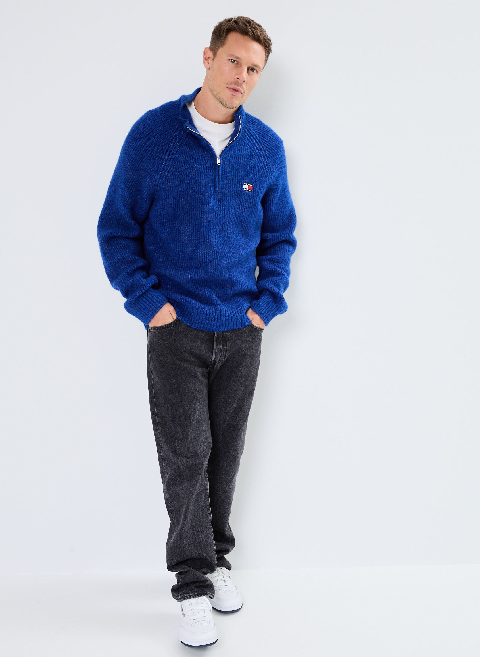 Pulls Tjm Reg 1/4 Zip Ragl DM0DM19437 homme bleu Tommy Jeans Pulls Tjm Reg 1/4 Zip Ragl DM0DM19437 homme bleu BLUE