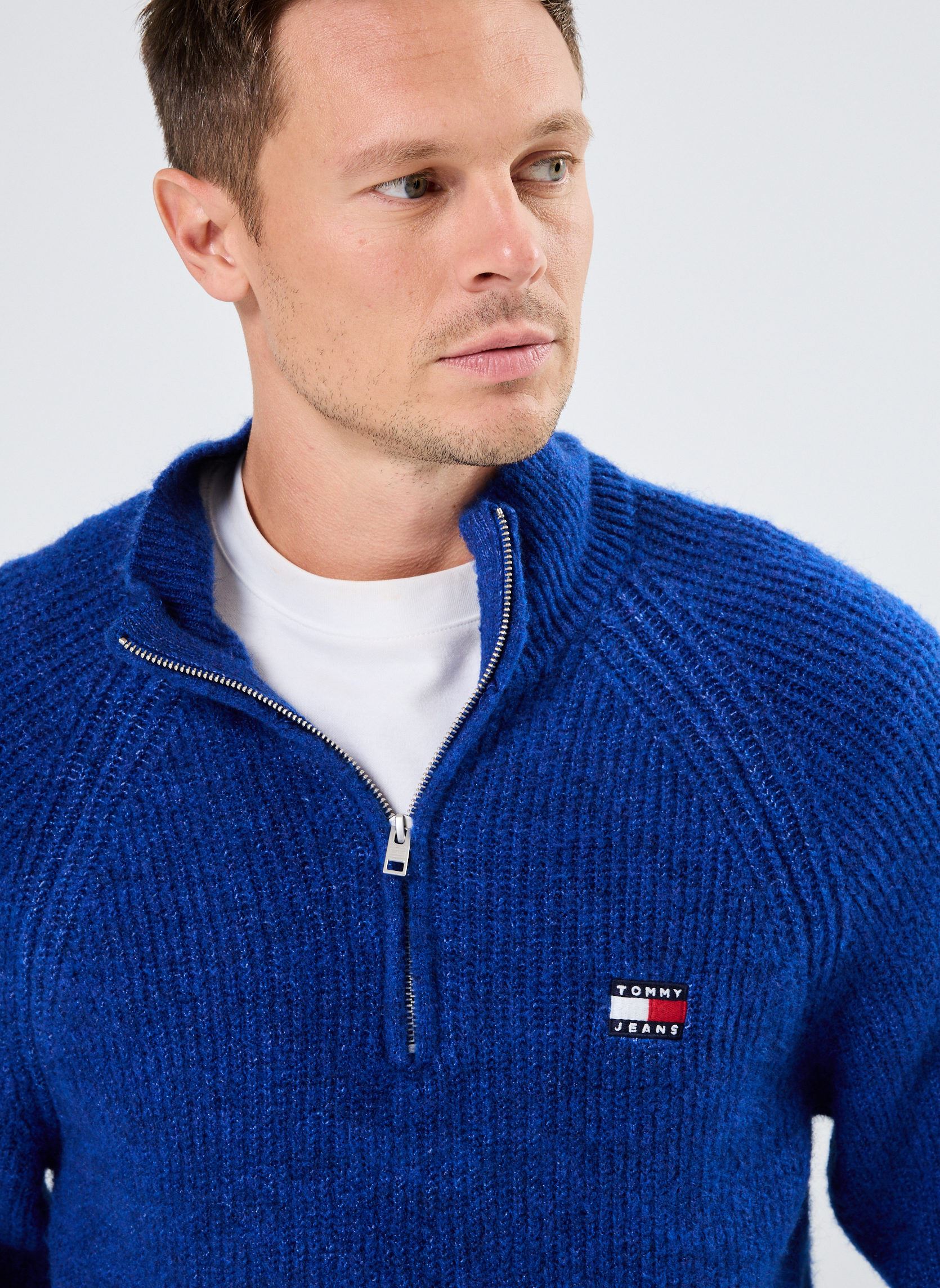 Pulls Tjm Reg 1/4 Zip Ragl DM0DM19437 homme bleu Tommy Jeans Pulls Tjm Reg 1/4 Zip Ragl DM0DM19437 homme bleu BLUE