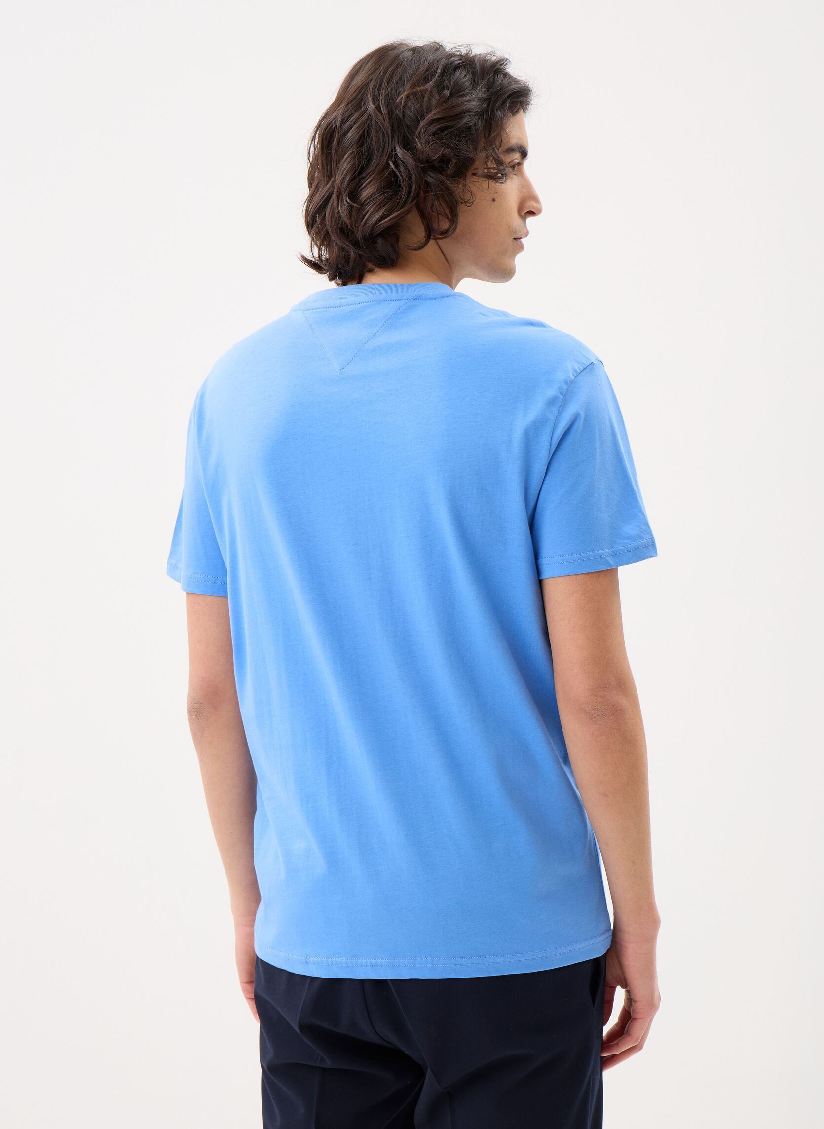 Tee-shirts manches courtes Tjm Reg Linear Logo DM0DM20744 homme bleu Tommy Jeans Tee-shirts manches courtes Tjm Reg Linear Logo DM0DM20744 homme bleu BLUE TWILIGHT