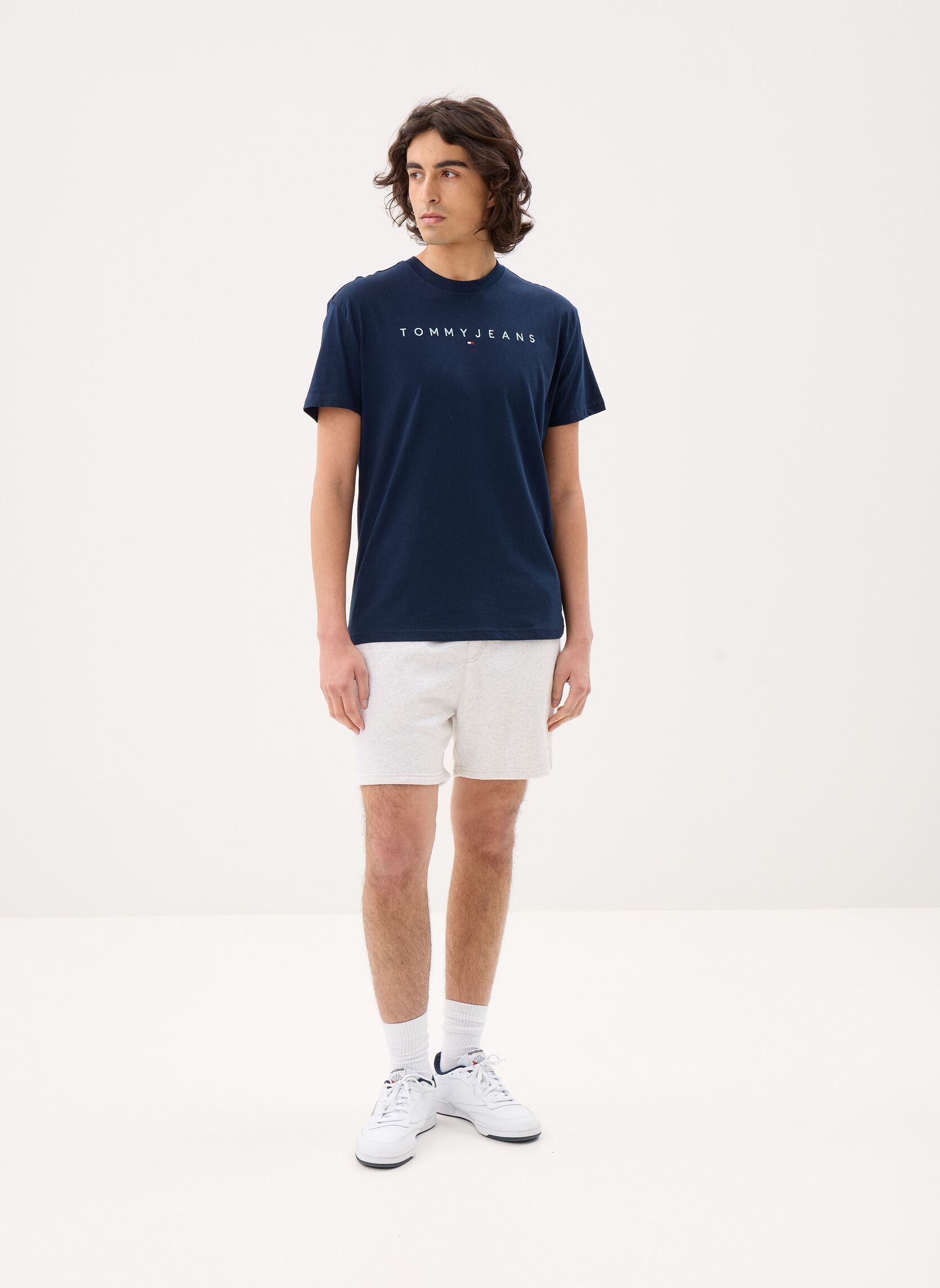 Kurzarm-T-Shirts Tjm Reg Linear Logo DM0DM20744 herren blau Tommy Jeans Kurzarm-T-Shirts Tjm Reg Linear Logo DM0DM20744 herren blau DARK NIGHT NAVY / SWEET BLUE