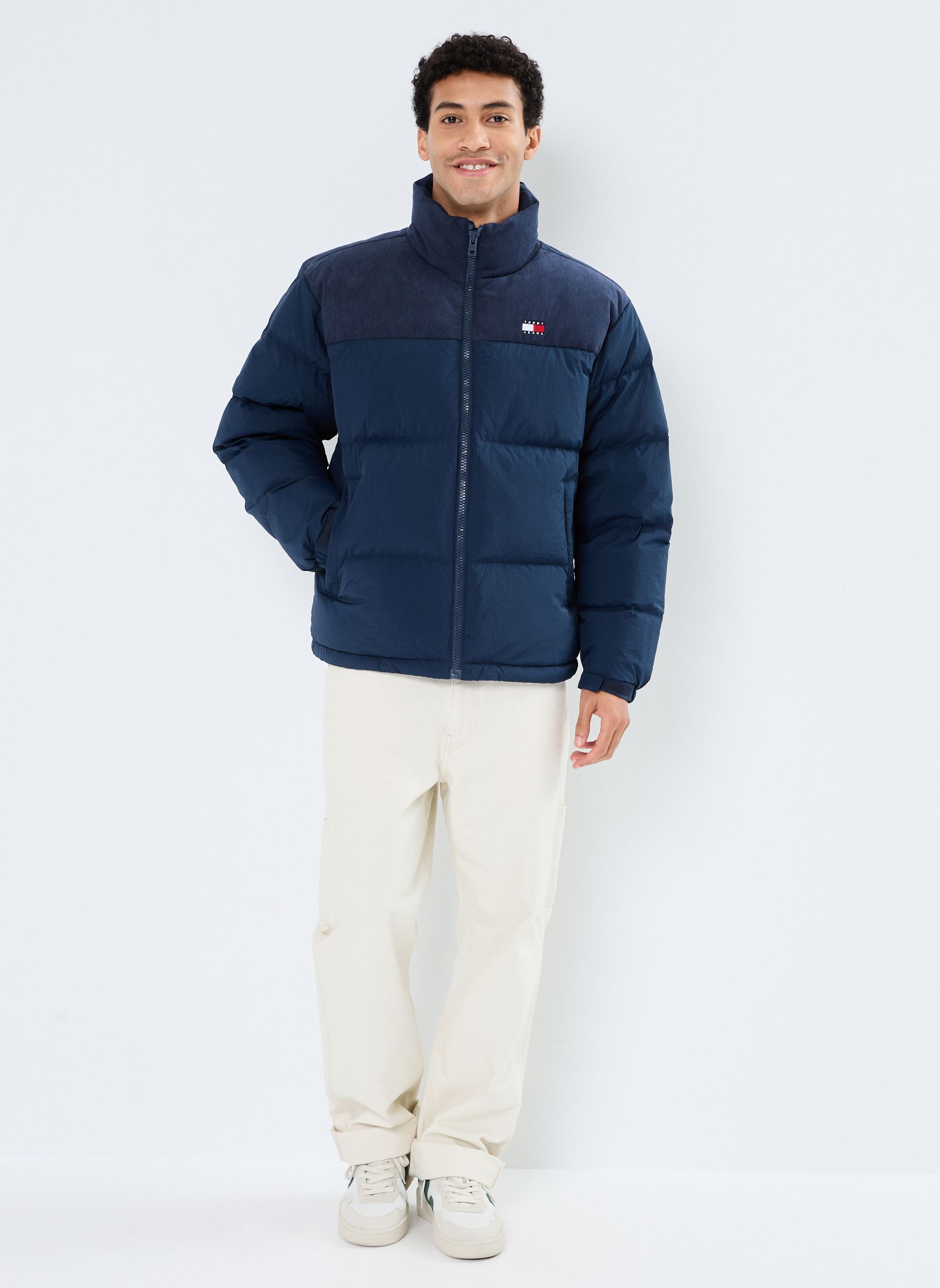 Daunenjacken Tjm Cord Mix Alaska DM0DM20004 herren blau Tommy Jeans Daunenjacken Tjm Cord Mix Alaska DM0DM20004 herren blau DARK NIGHT NAVY