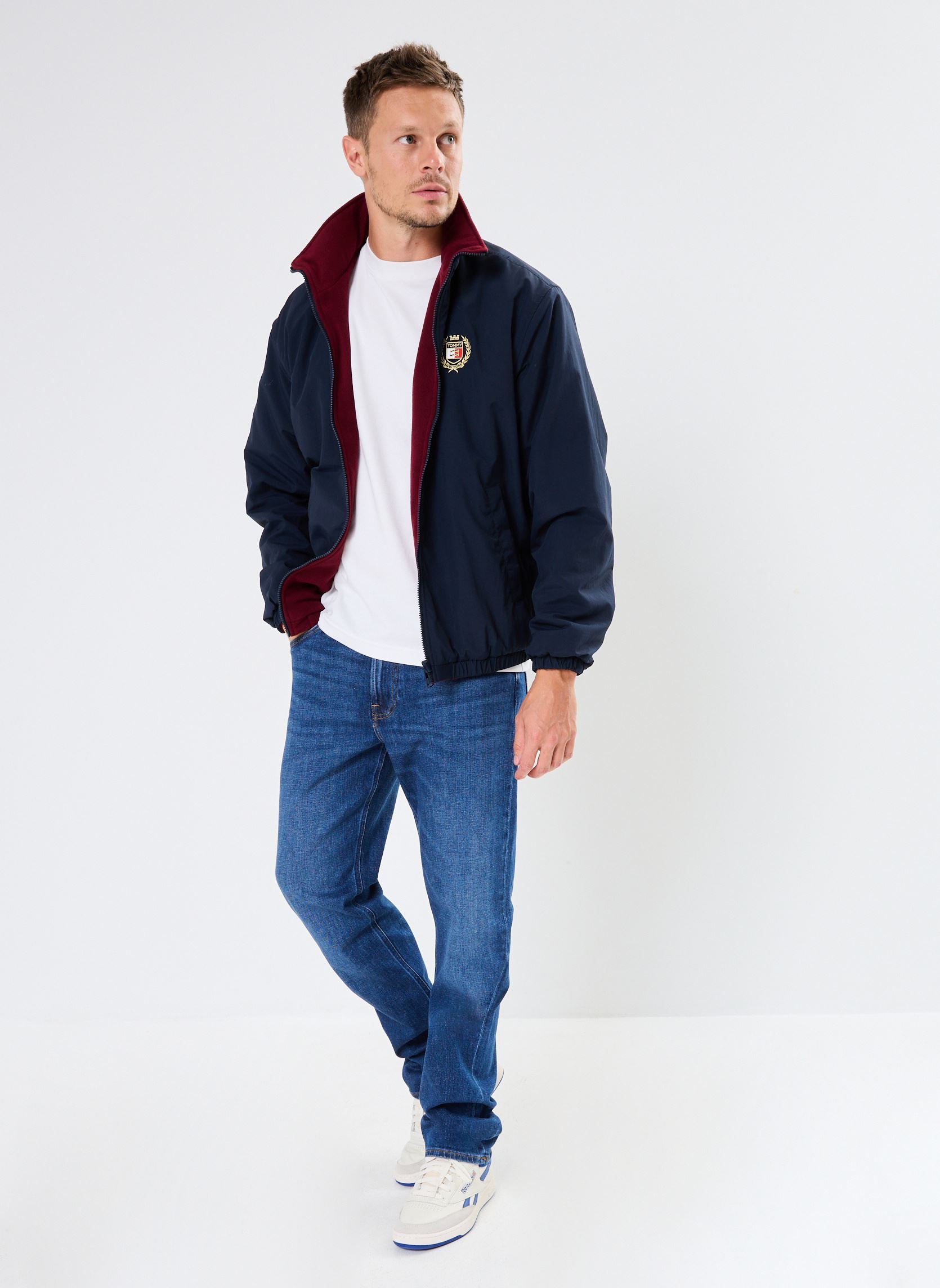 Bomberjacks Tjm Polar Crest Reve DM0DM19643 heren blauw Tommy Jeans Bomberjacks Tjm Polar Crest Reve DM0DM19643 heren blauw DARK NIGHT NAVY
