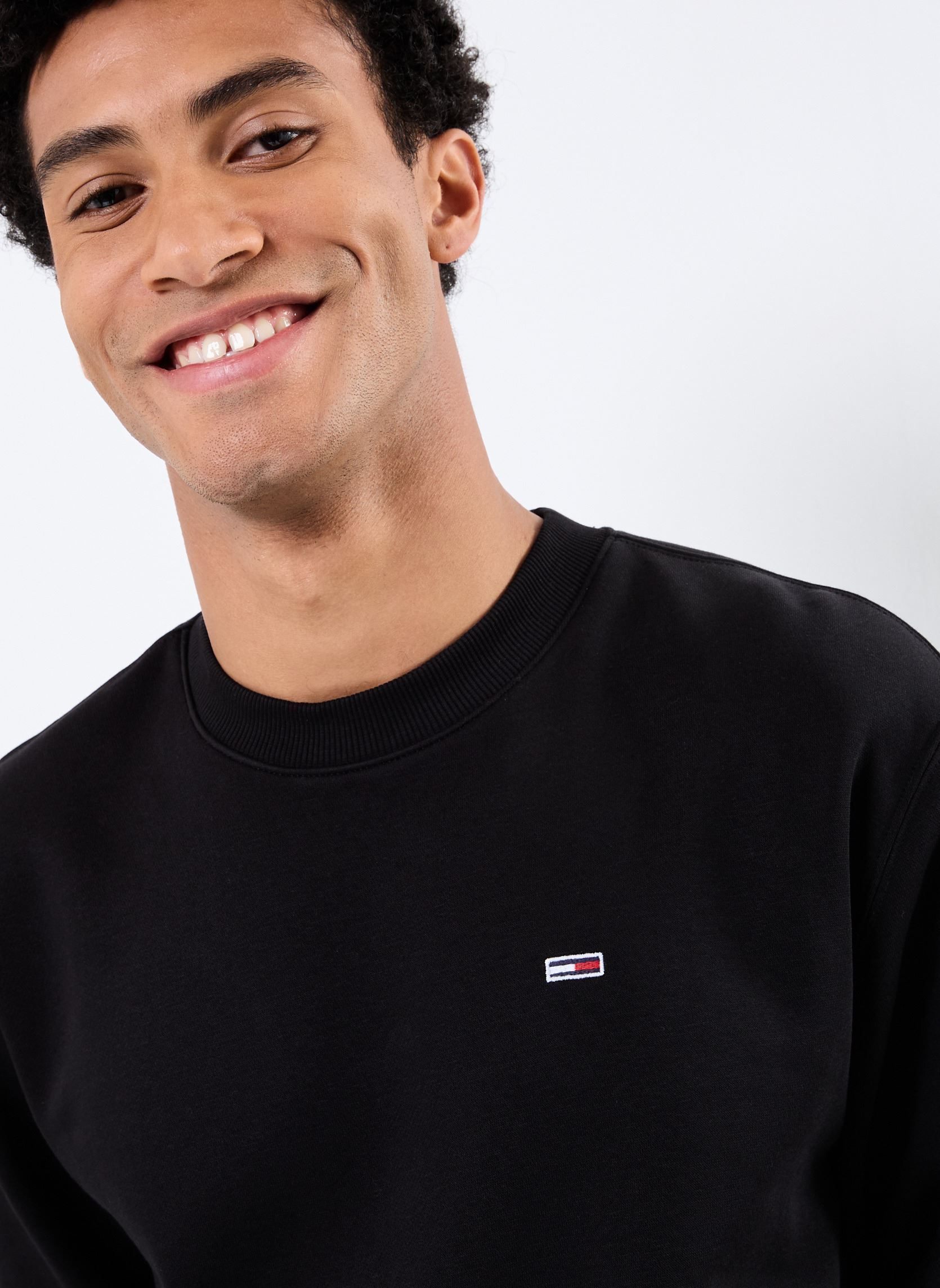 Sudaderas Tjm Reg S Flag Fleec DM0DM20741 hombre negro Tommy Jeans Sudaderas Tjm Reg S Flag Fleec DM0DM20741 hombre negro BLACK