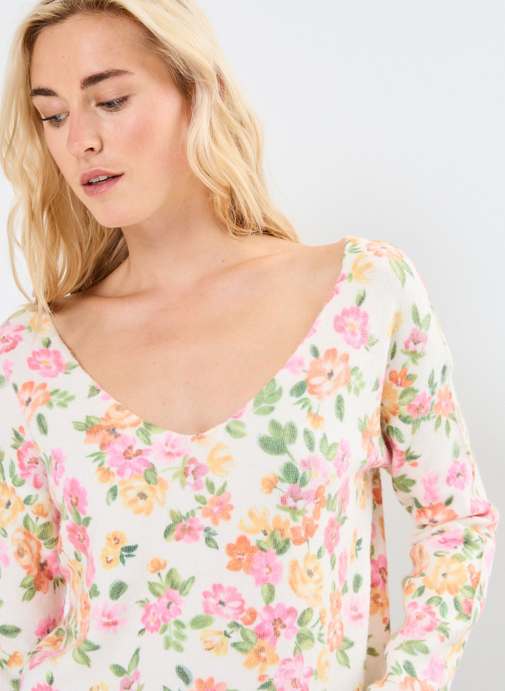 Pulls Margot femme blanc La Petite Etoile Pulls Margot femme blanc FLEURETTE