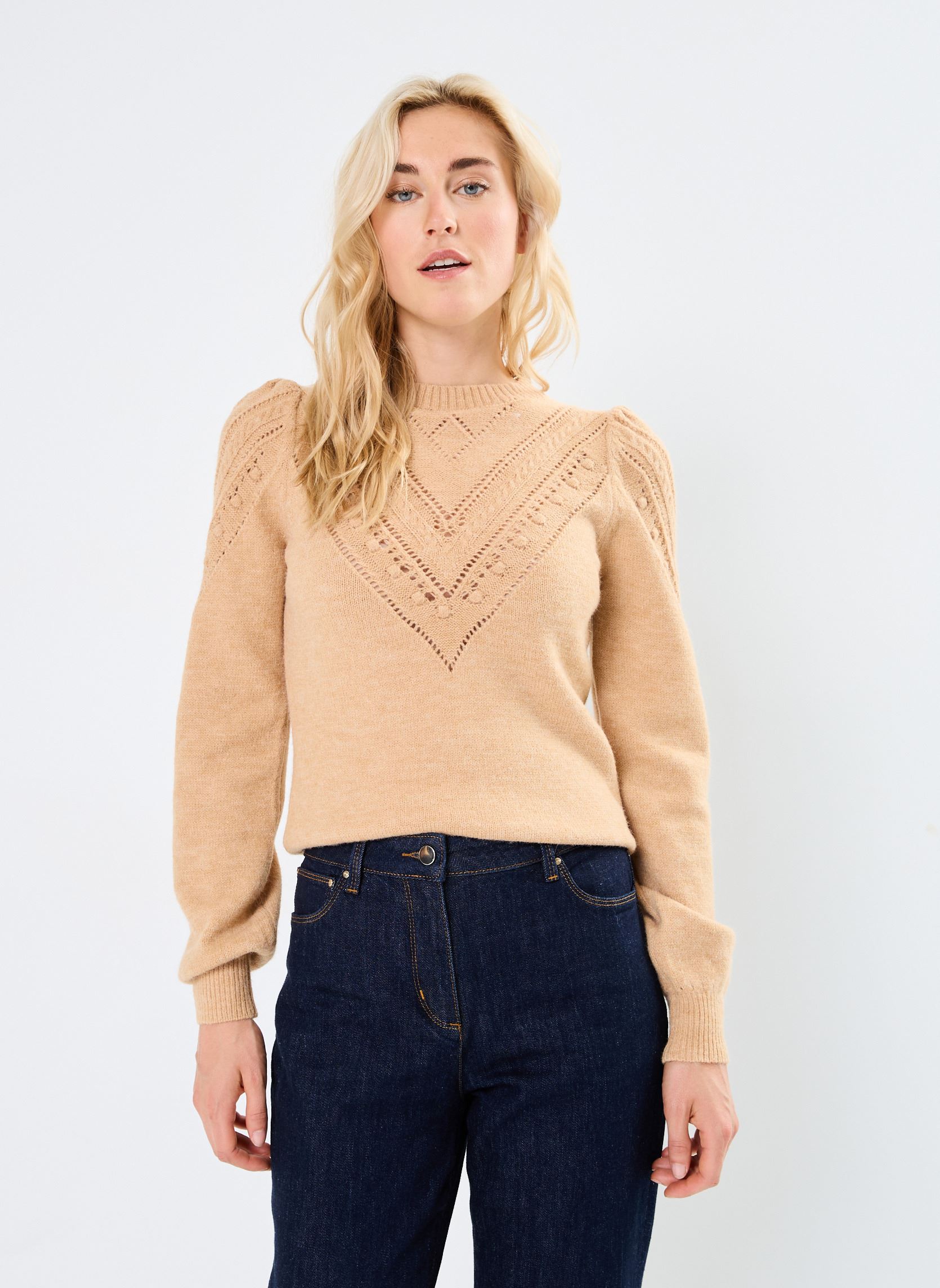 Pulls Marta femme beige La Petite Etoile Pulls Marta femme beige Beige