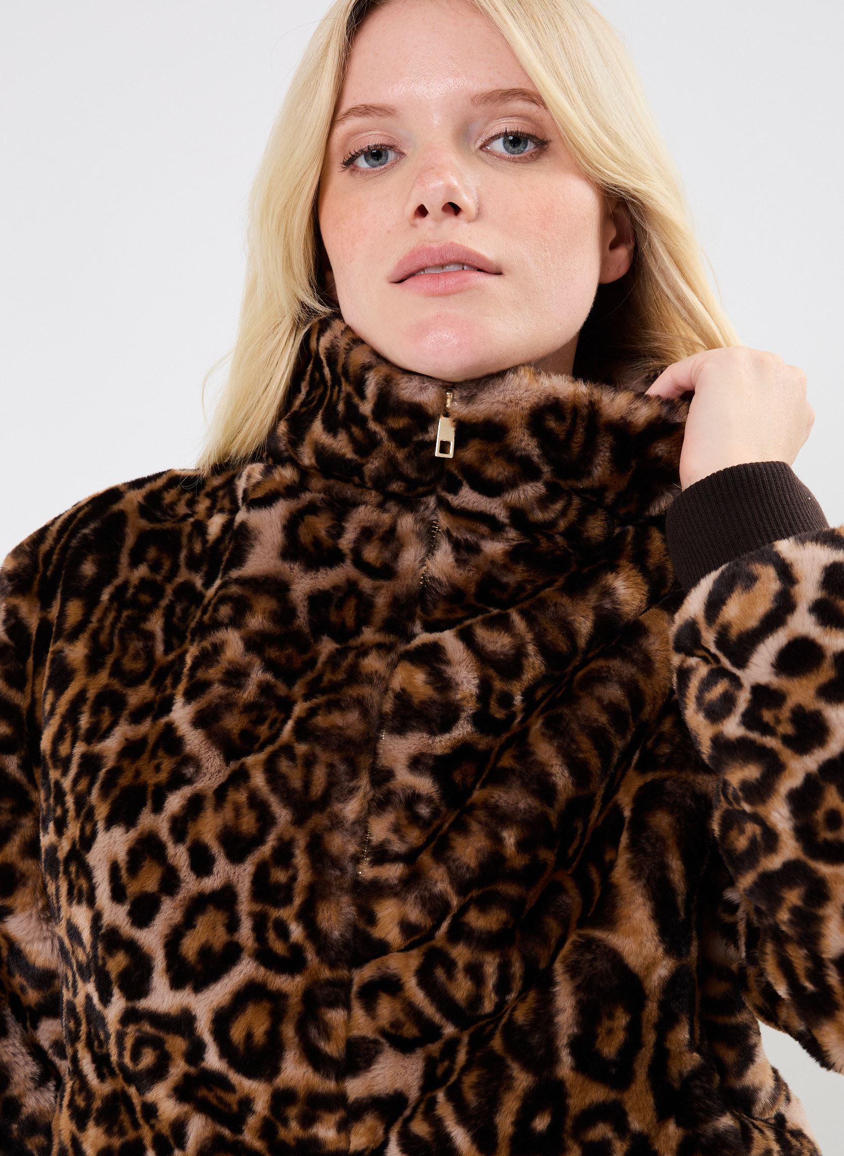 Abrigos Nancy mujer marrón La Petite Etoile Abrigos Nancy mujer marrón Leopard