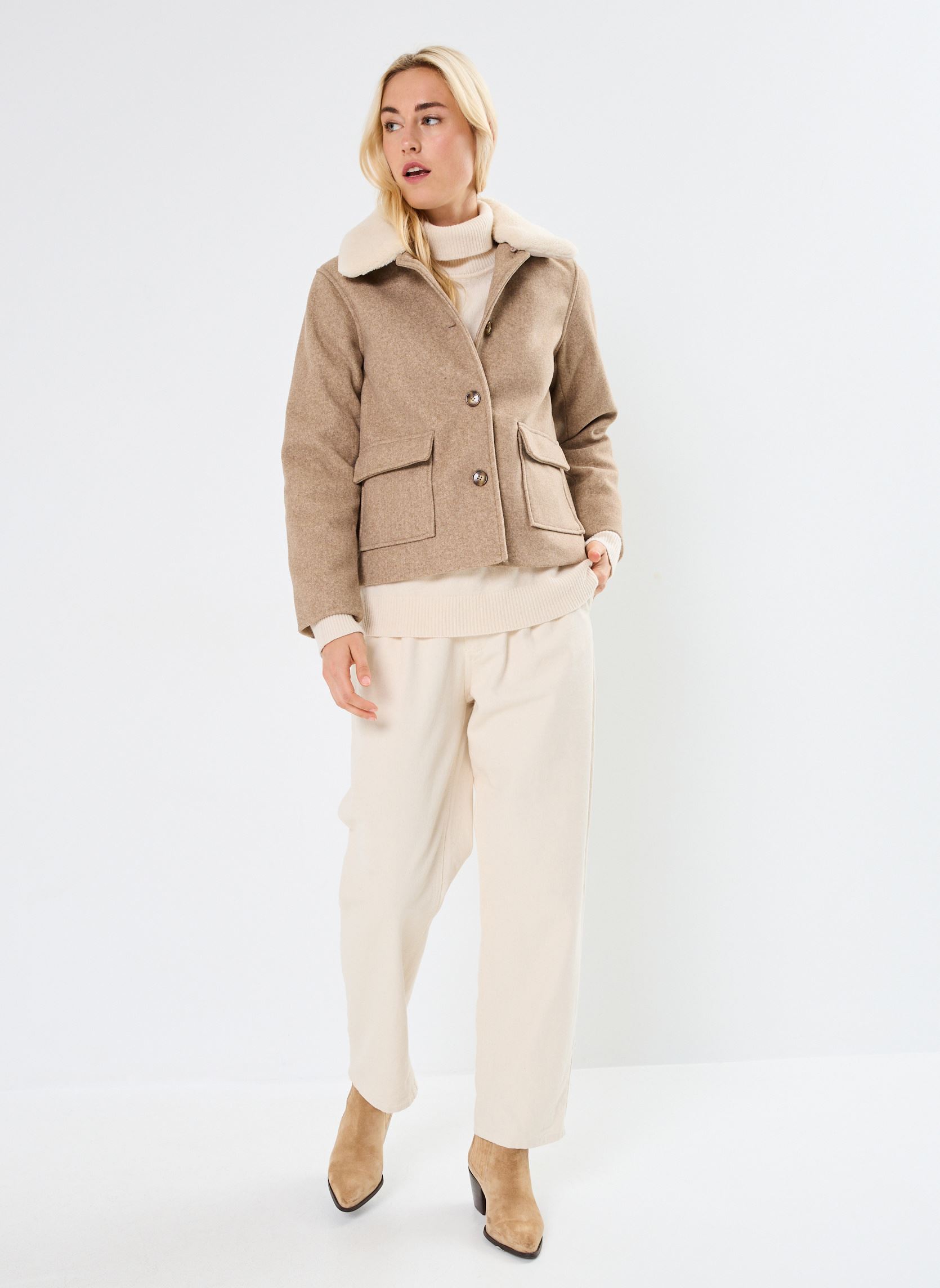 Manteaux Nattie femme beige La Petite Etoile Manteaux Nattie femme beige Beige