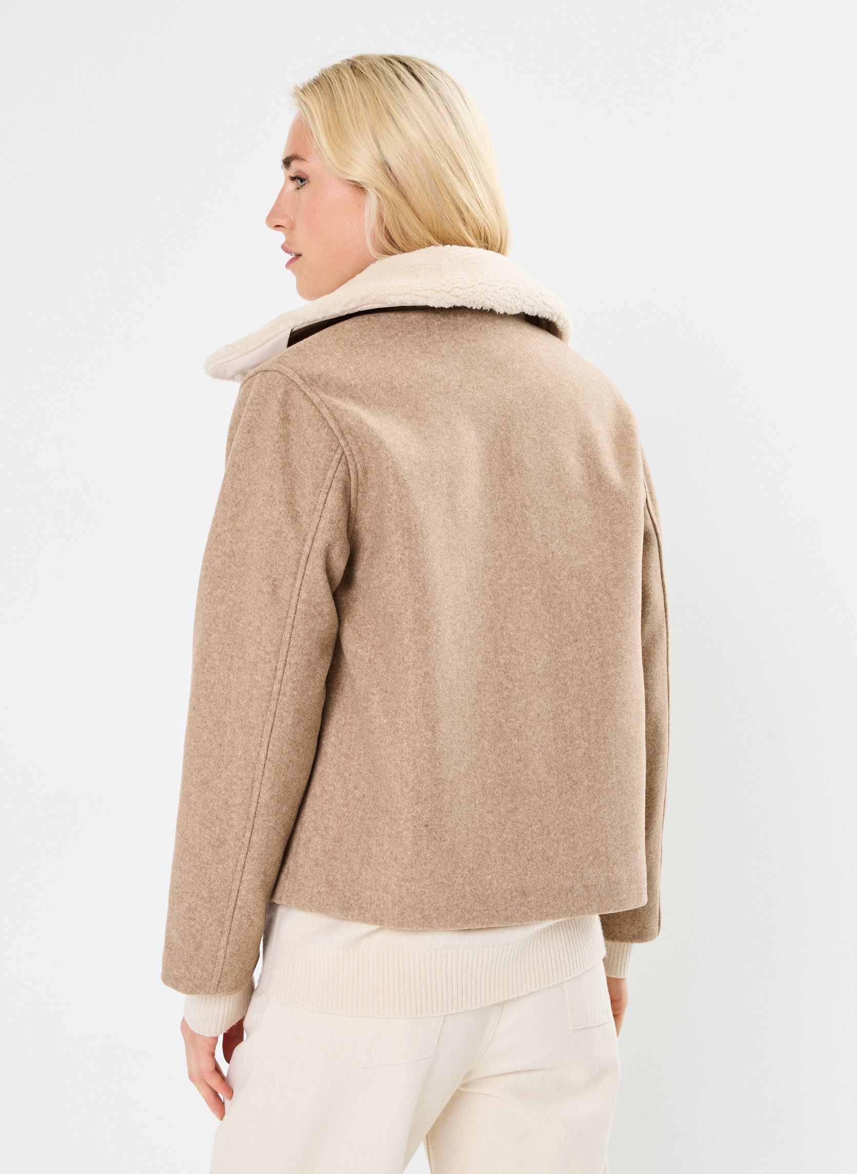 Manteaux Nattie femme beige La Petite Etoile Manteaux Nattie femme beige Beige