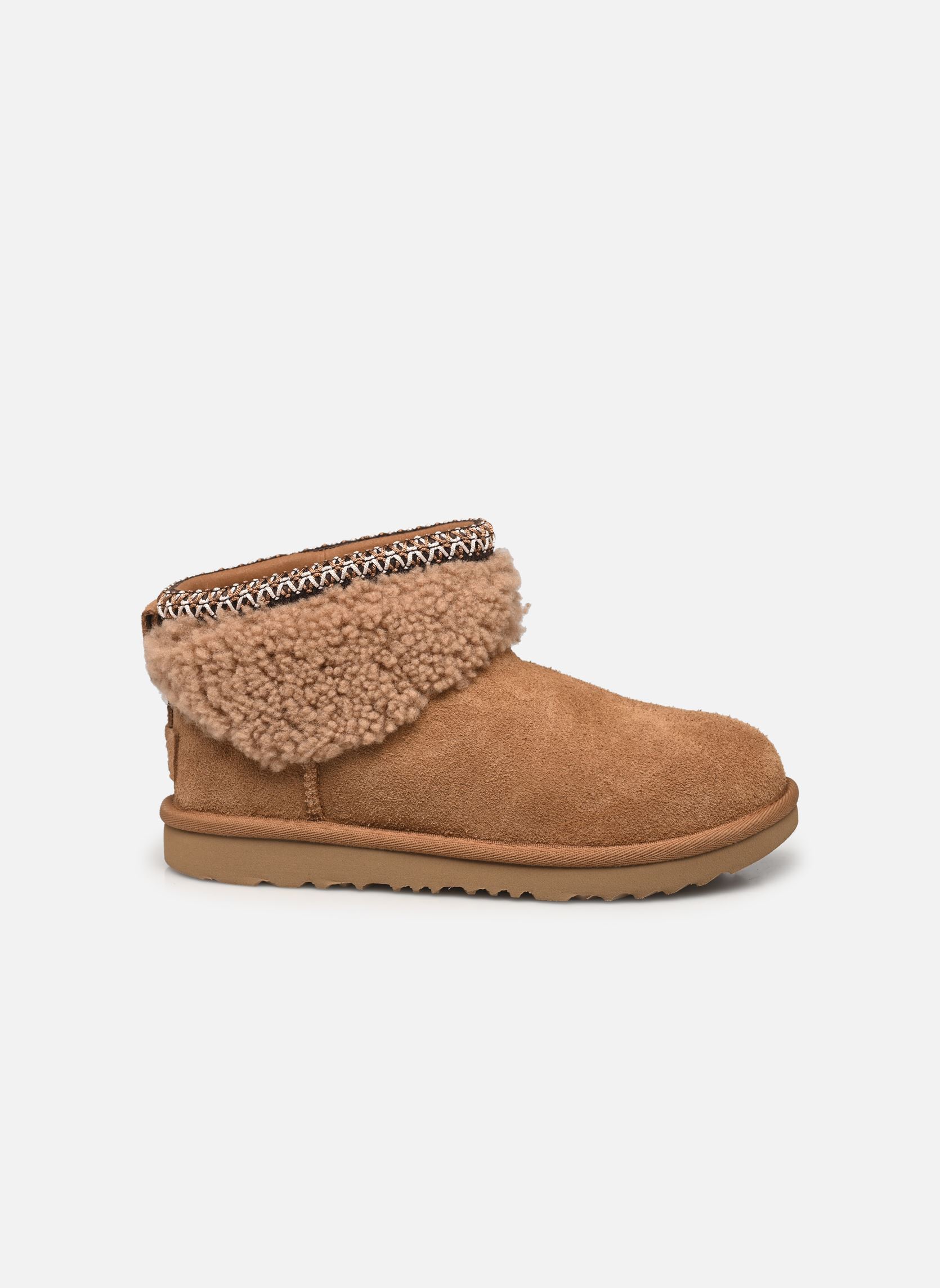Bottes KIDS' CLASSIC ULTRA MINI MAXI CURLY fille marron UGG Bottes KIDS' CLASSIC ULTRA MINI MAXI CURLY fille marron CHESTNUT