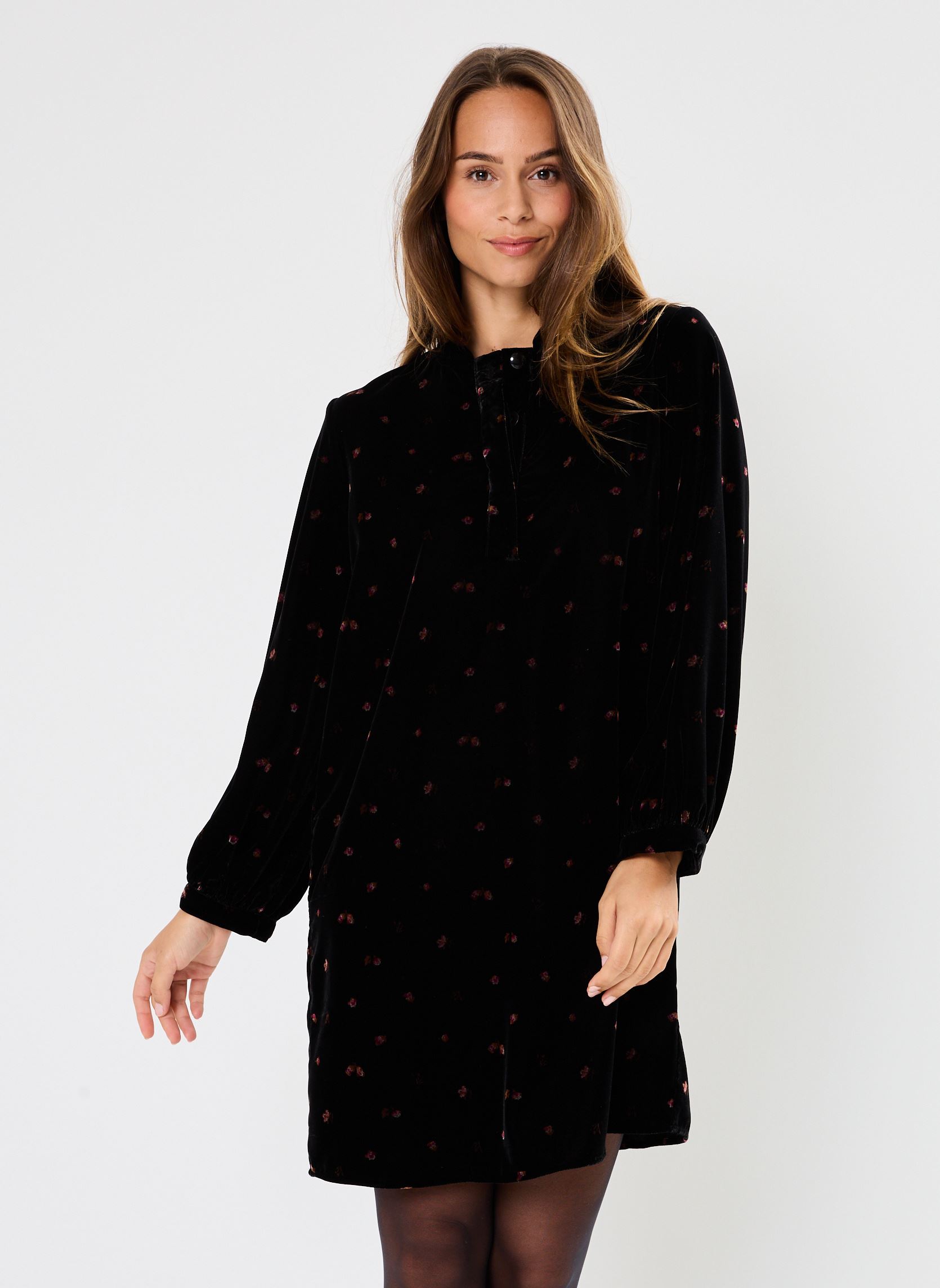 Kleider Tim damen schwarz Des Petits Hauts Kleider Tim damen schwarz Bloom