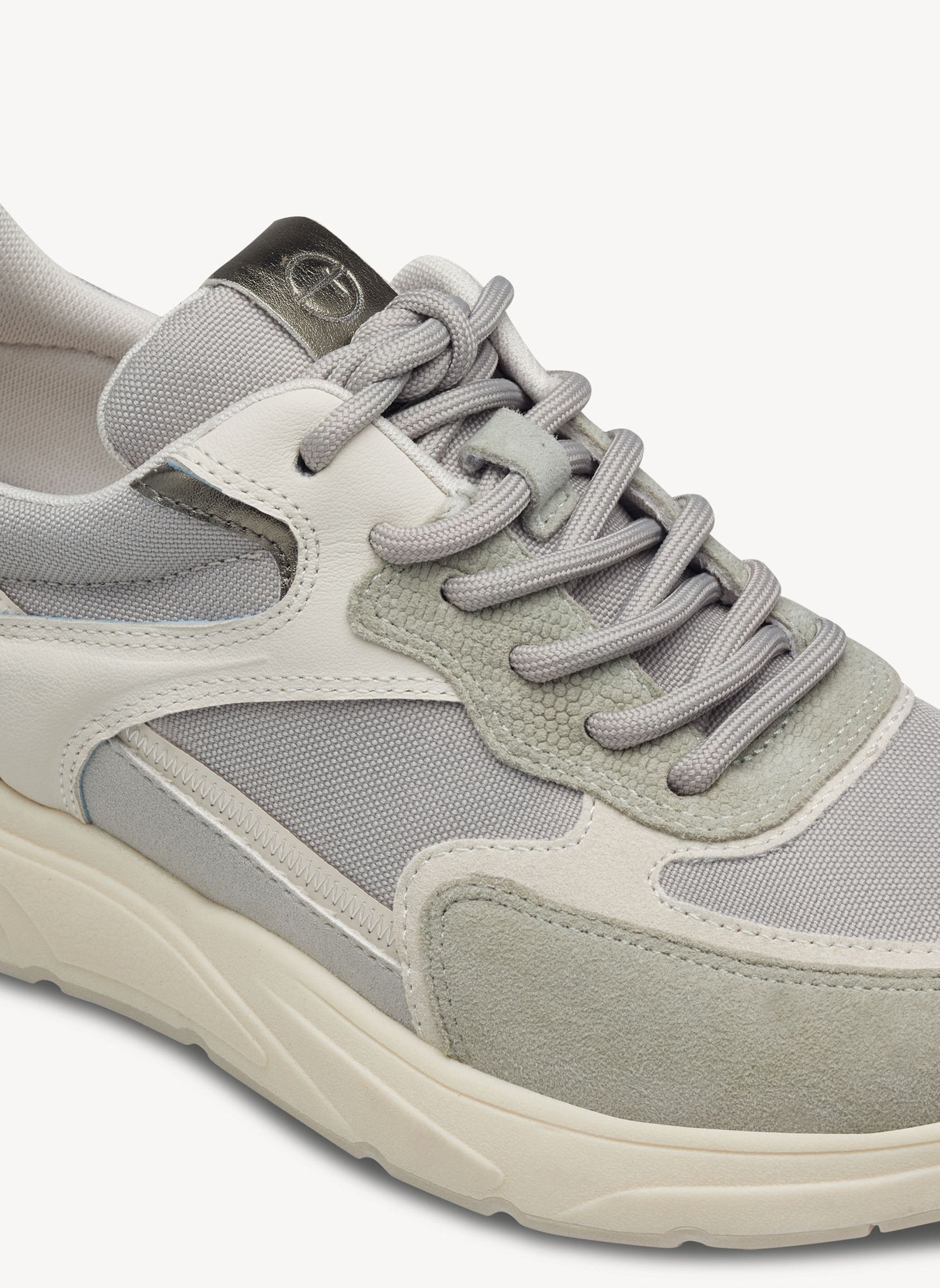 Baskets basses 1-23745-43 femme vert Tamaris Baskets basses 1-23745-43 femme vert Vert