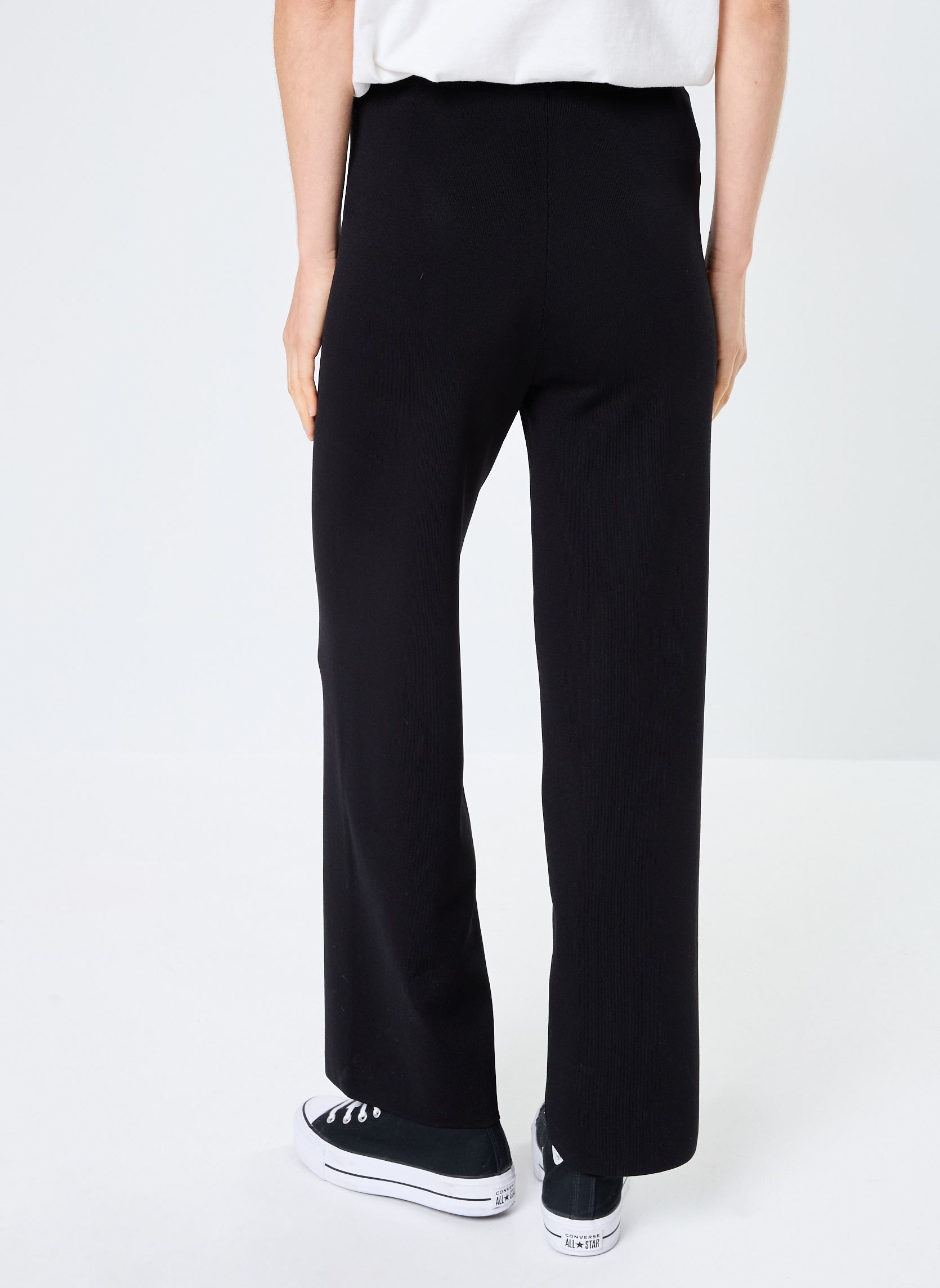 Wijde broeken NUNILLI PANTS dames zwart Nümph Wijde broeken NUNILLI PANTS dames zwart Caviar