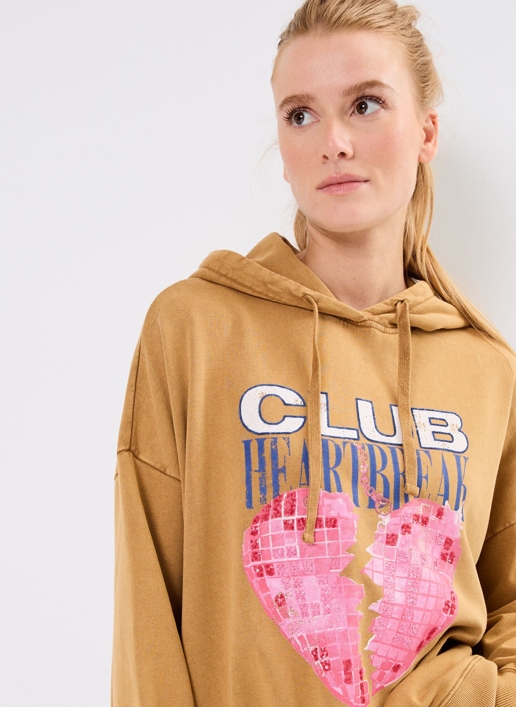 Sweats à capuche SWH2401 SWEAT femme marron Five Jeans Sweats à capuche SWH2401 SWEAT femme marron NUTS