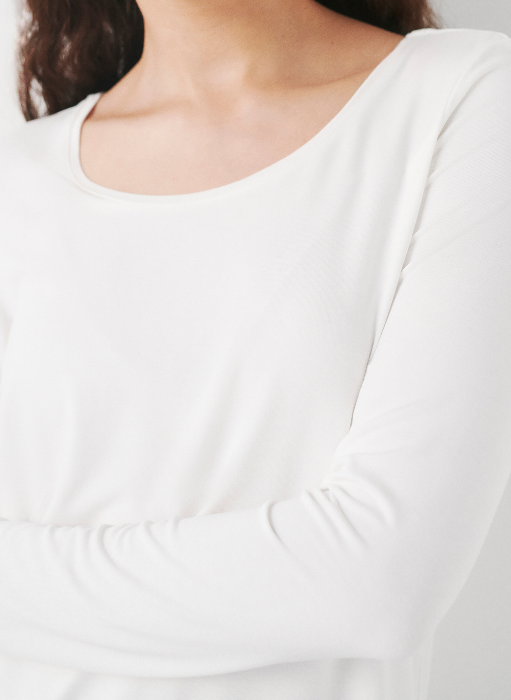 Tee-shirts 242T-TBASICO femme blanc Caroll Tee-shirts 242T-TBASICO femme blanc Blanc