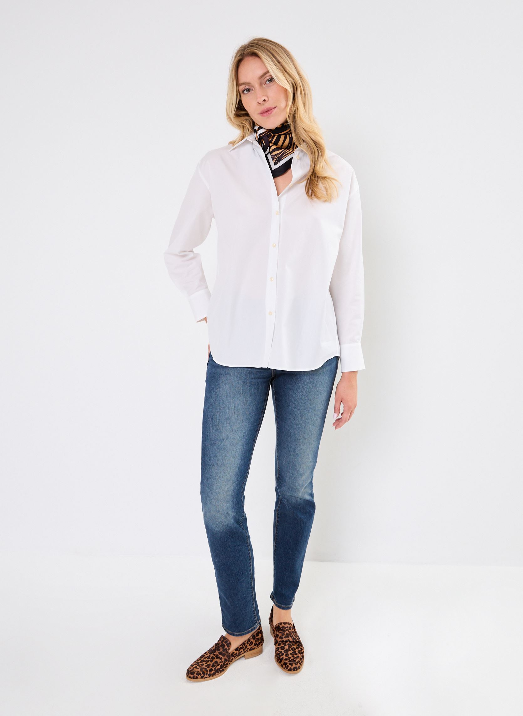 Lange mouw overhemden CHEMISE BOUTONNE DOS LORED dames wit Stella Forest Lange mouw overhemden CHEMISE BOUTONNE DOS LORED dames wit BLANC