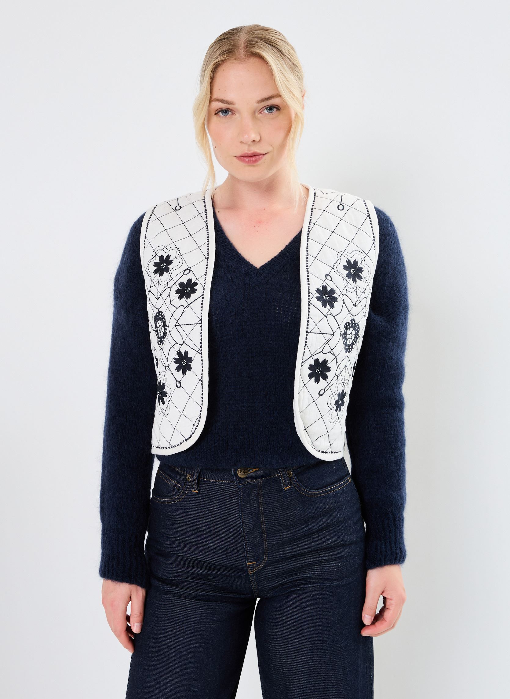 Gilets GILET BRODE CALLIOPEE femme blanc Stella Forest Gilets GILET BRODE CALLIOPEE femme blanc Ecru