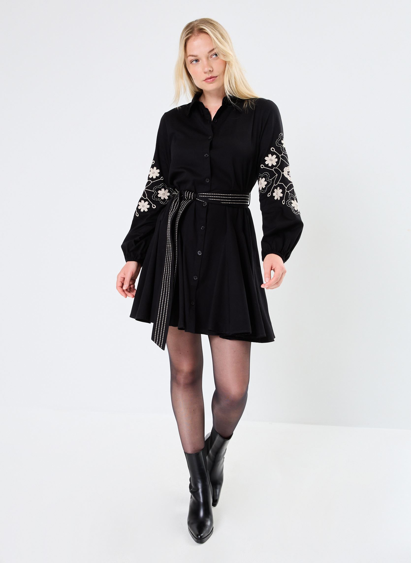 Robes ROBE COURTE CALLIOPEE femme noir Stella Forest Robes ROBE COURTE CALLIOPEE femme noir NOIR