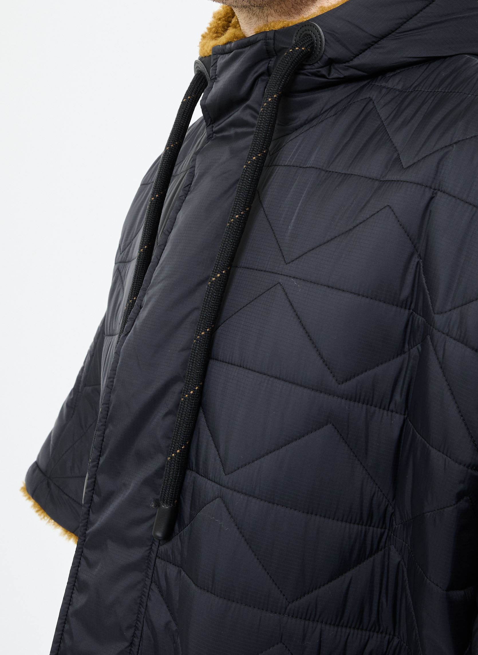 UGG Mäntel U JEX REVERSIBLE CAPE COAT schwarz - online kaufen