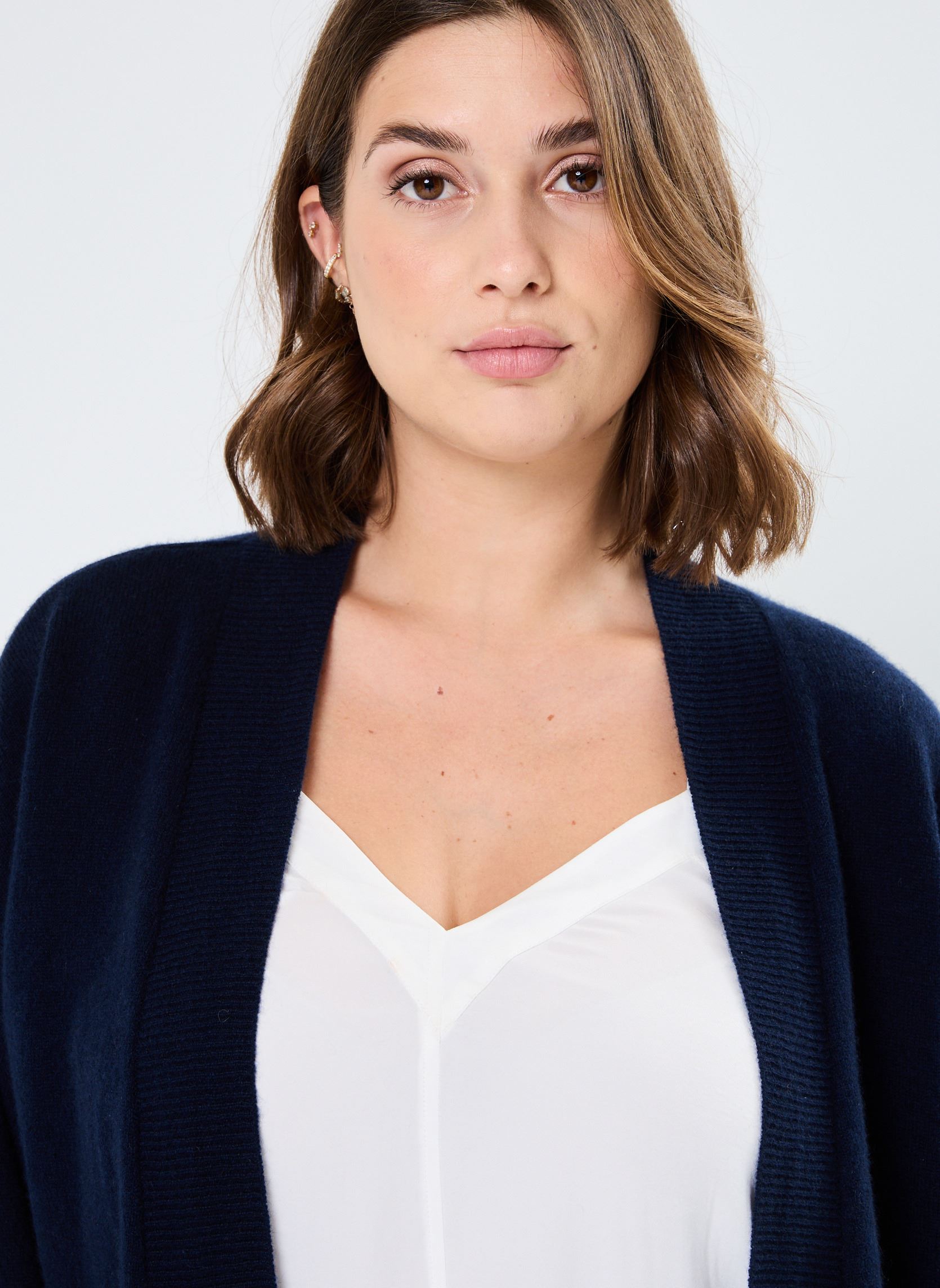 Vesten CASSIDY dames blauw Absolut Cashmere Vesten CASSIDY dames blauw NAVY