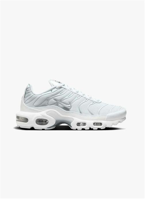 nike air max plus metallic silver