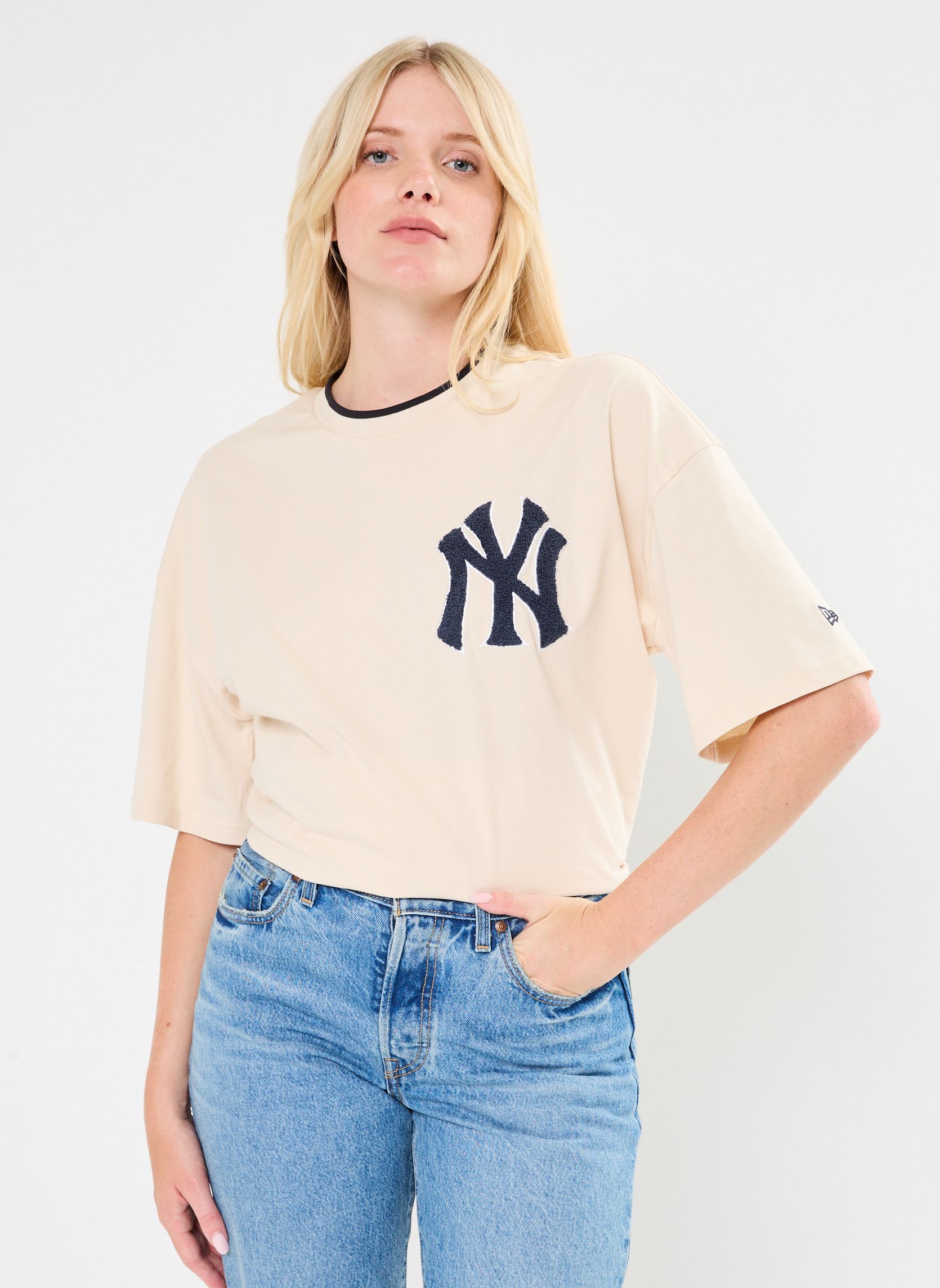 Langarm-T-Shirts World Series Tee New York Yankees - Unis damen weiß New Era Langarm-T-Shirts World Series Tee New York Yankees - Unis damen weiß NEW YORK YANKEES LTCNVY