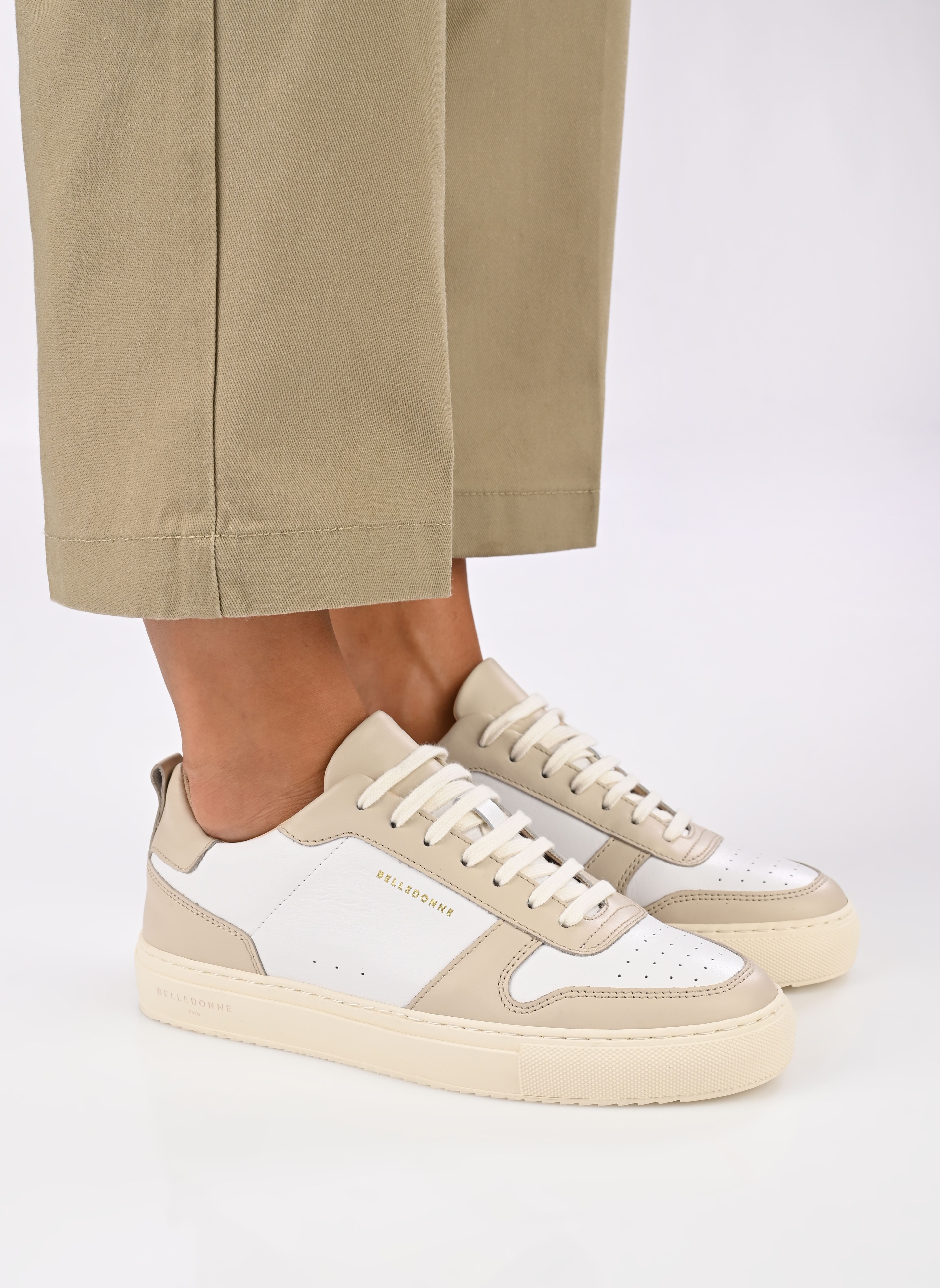 Baskets B0 RETRO W femme blanc Belledonne Paris Baskets B0 RETRO W femme blanc Beige