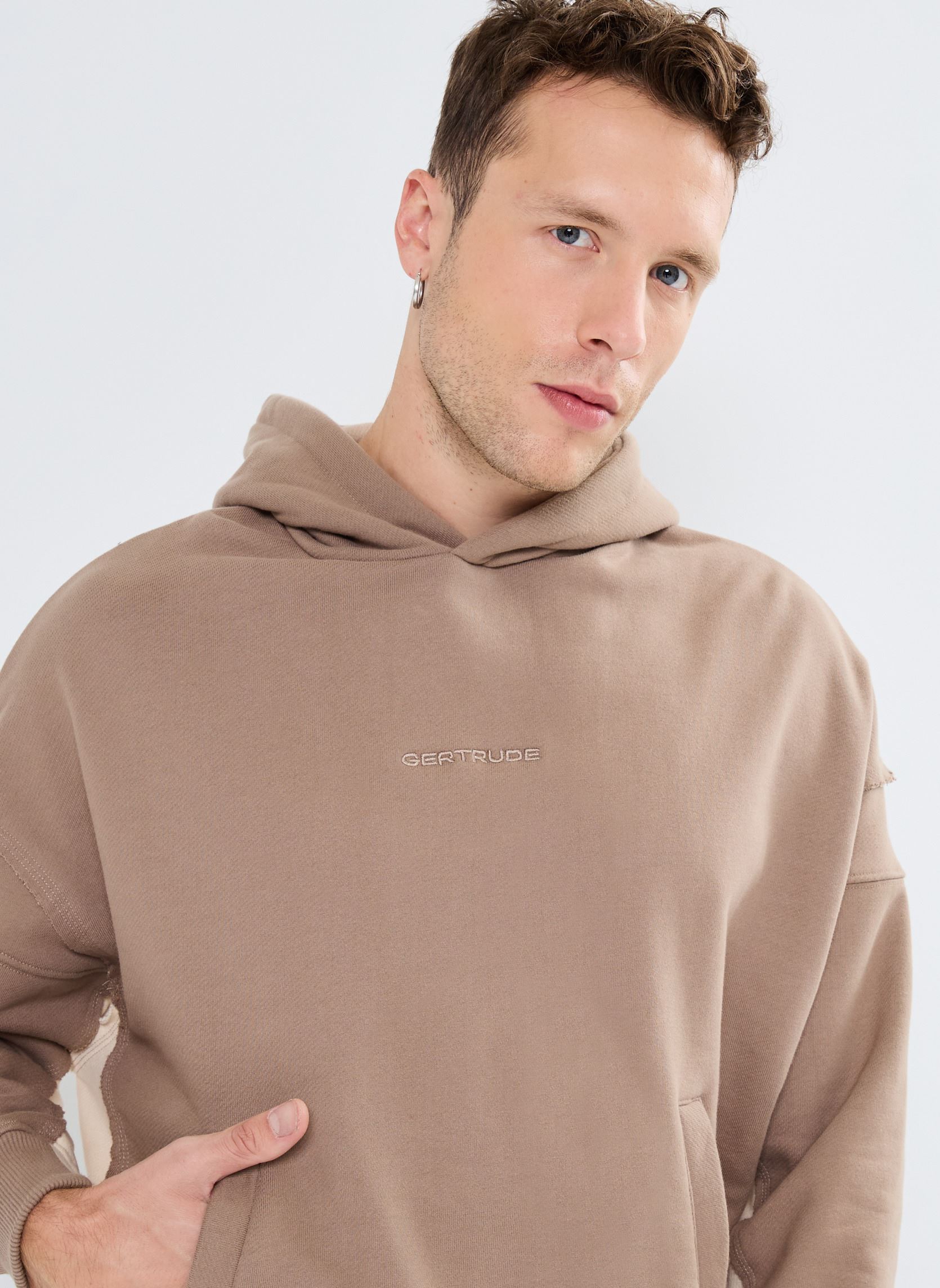 Sweats Austen Sweat Capuche-Unisexe M homme beige Gertrude Sweats Austen Sweat Capuche-Unisexe M homme beige TAUPE/BEIGE