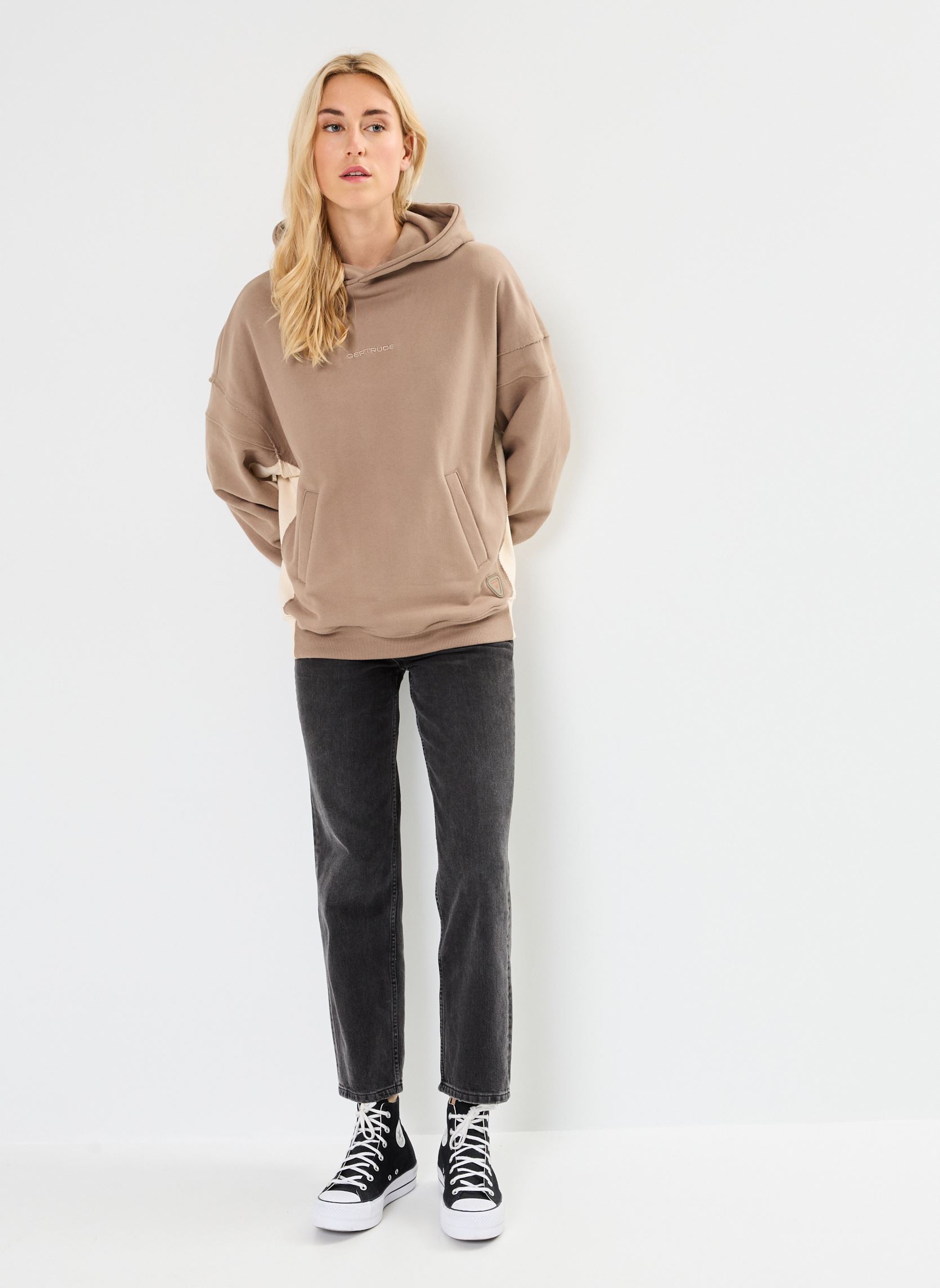 Hoodies Austen Sweat Capuche-Unisexe beige Gertrude Hoodies Austen Sweat Capuche-Unisexe beige TAUPE/BEIGE