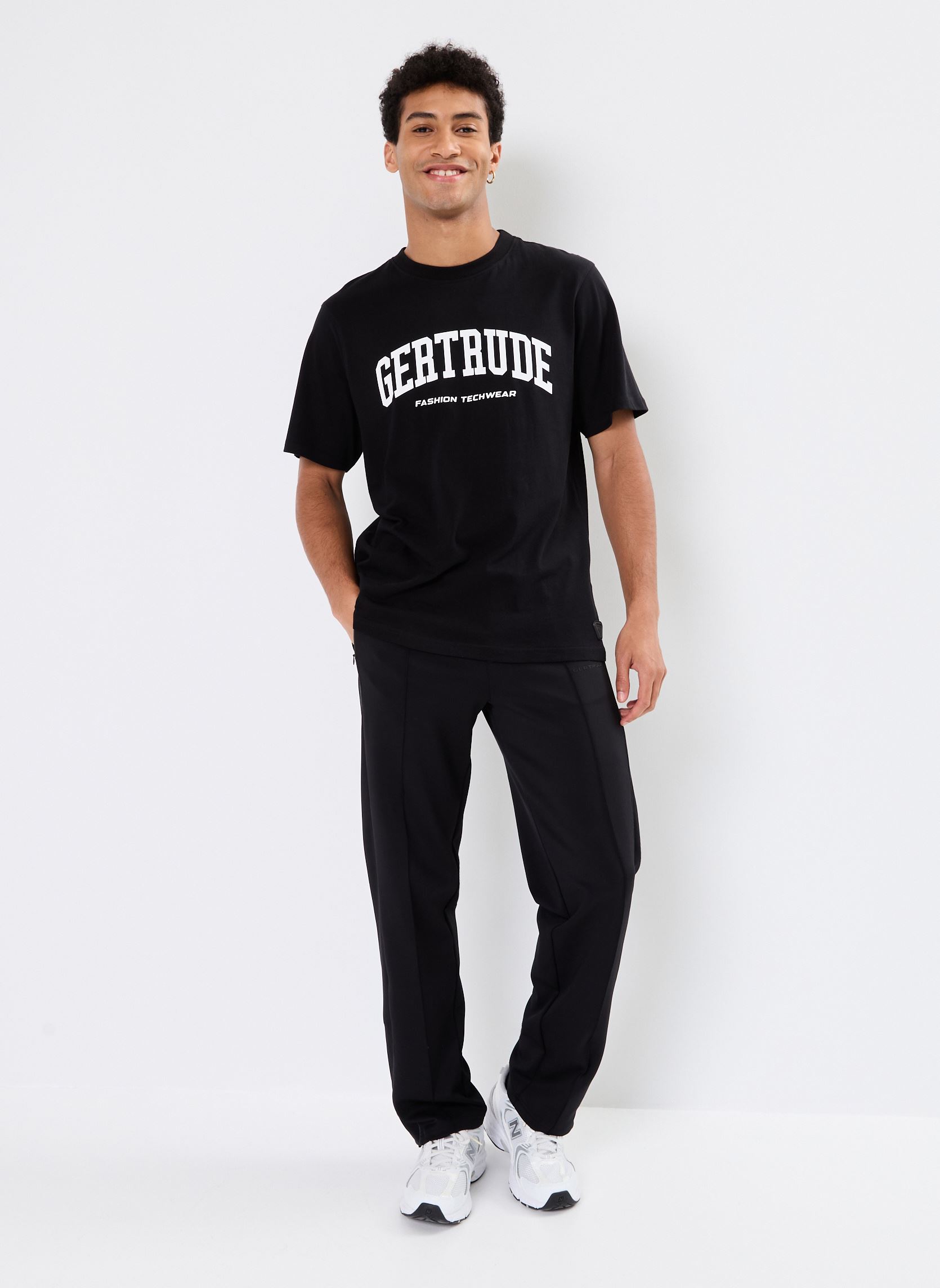 Kurzarm-T-Shirts Leonce College Tee-Shirt Manches Courtes herren schwarz Gertrude Kurzarm-T-Shirts Leonce College Tee-Shirt Manches Courtes herren schwarz BLACK