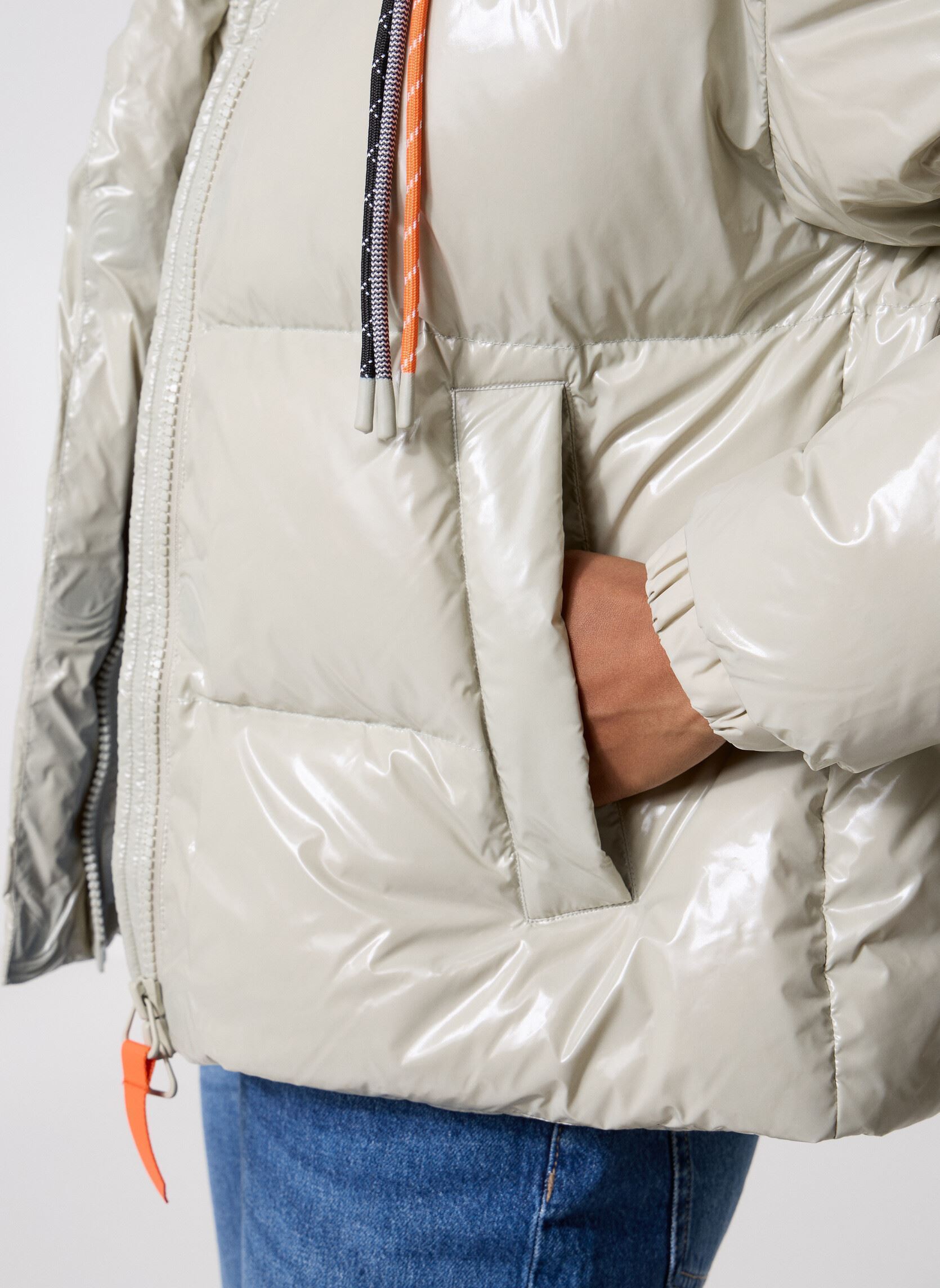 Gewatteerde jassen Lili Bright Doudoune dames beige Gertrude Gewatteerde jassen Lili Bright Doudoune dames beige BETON
