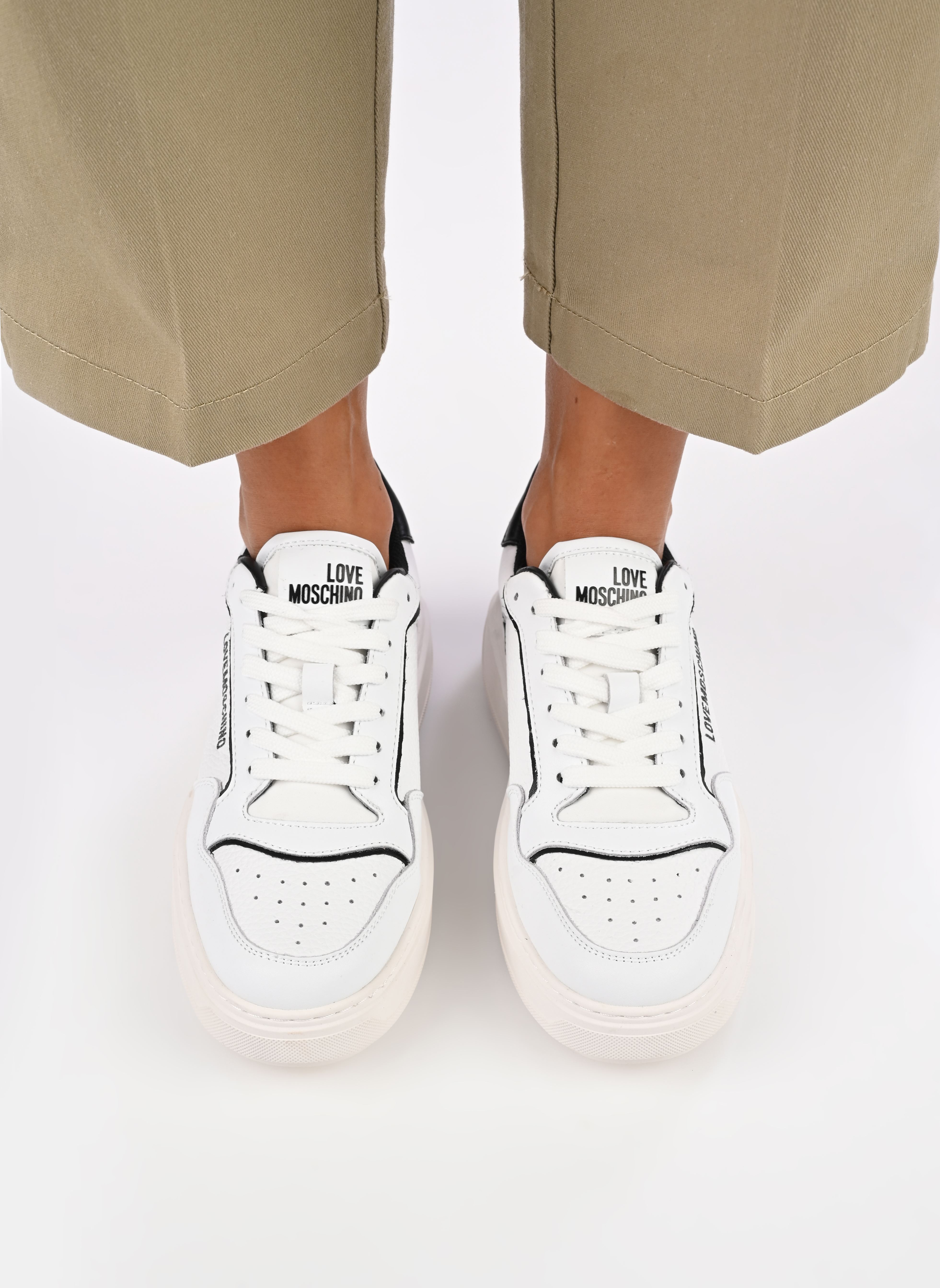 Baskets basses BOLD LOVE femme blanc Love Moschino Baskets basses BOLD LOVE femme blanc WHITE/WHITE/BLACK/WHITE