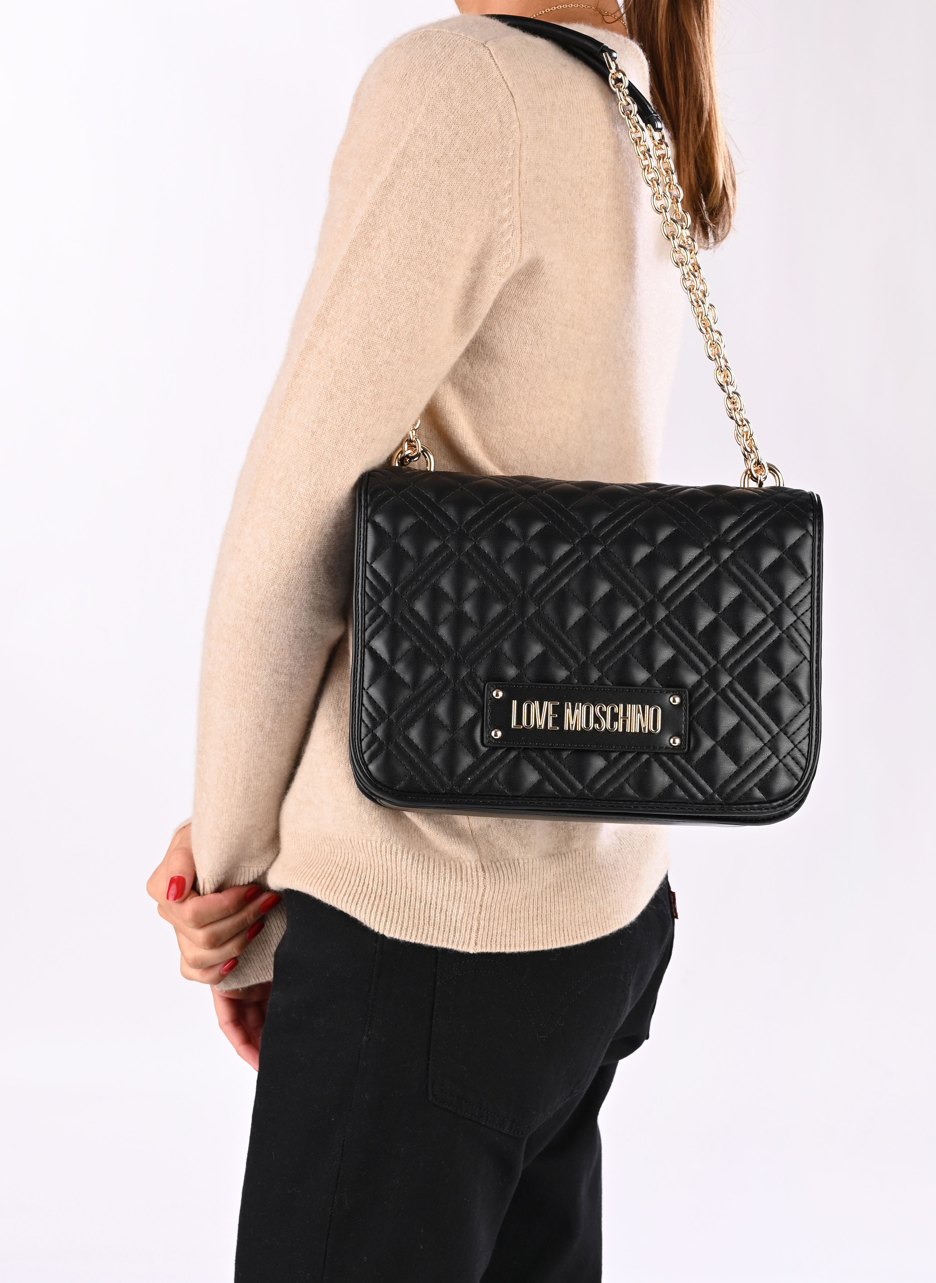 Umhängetaschen QUILTED BAG JC4000PP1L damen schwarz Love Moschino Umhängetaschen QUILTED BAG JC4000PP1L damen schwarz BLACK