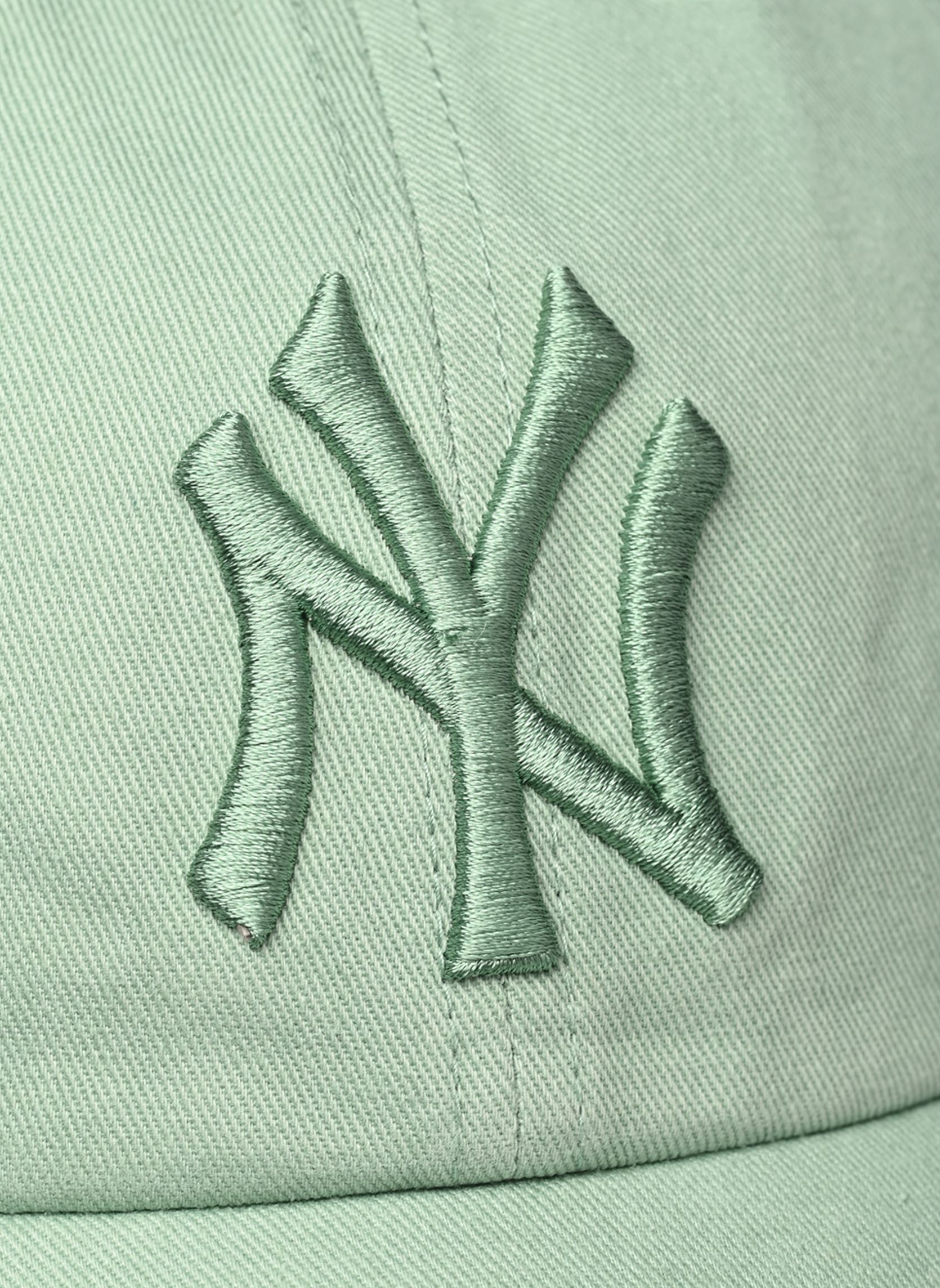 Casquettes 47 CAP MLB NEW YORK YANKEES CLEAN UP NLO gris 47 BRAND Casquettes 47 CAP MLB NEW YORK YANKEES CLEAN UP NLO gris EUCALYPTUS