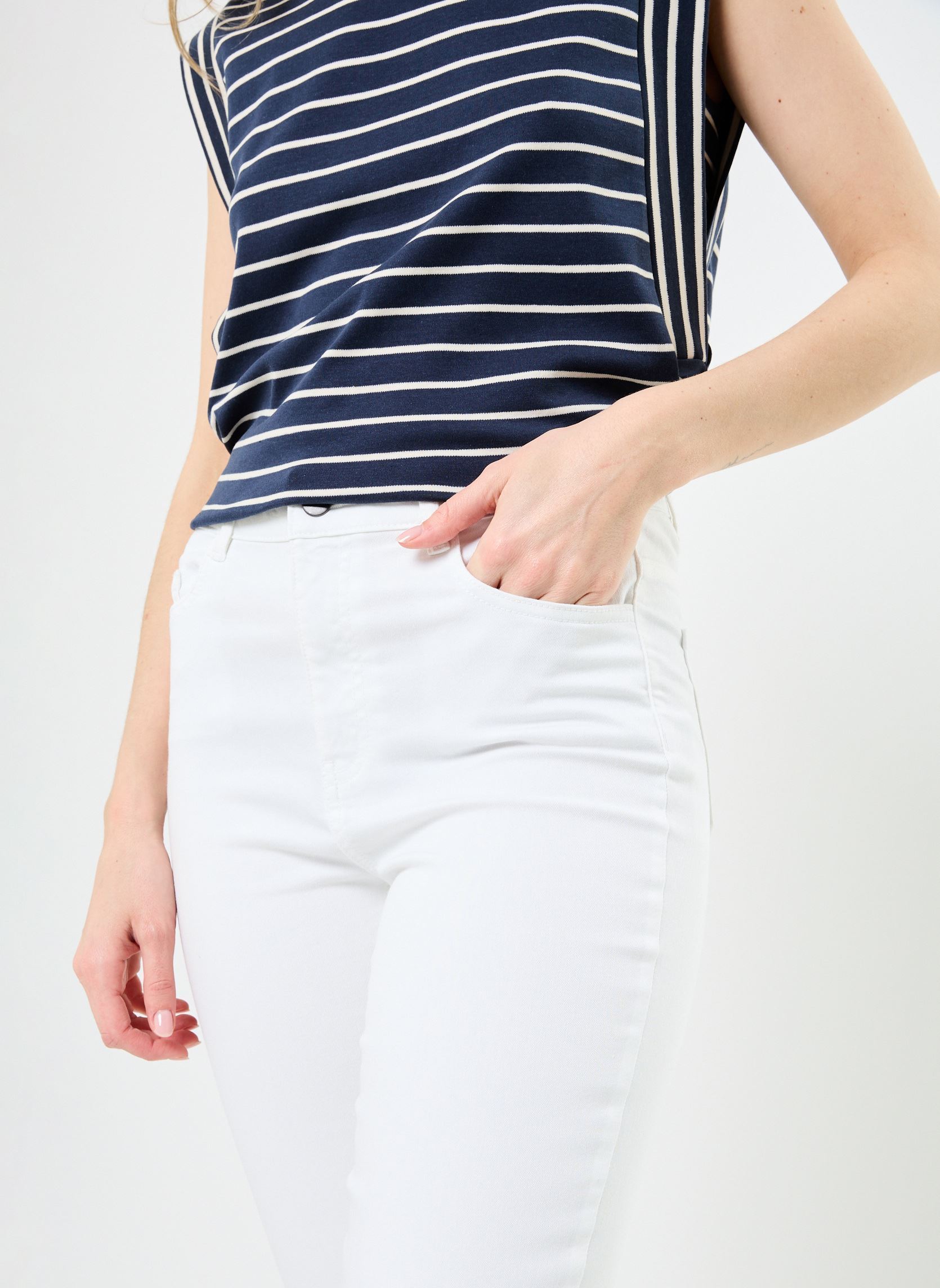 Pantalons slim PANTALON-SLIM femme blanc MADE BY Pantalons slim PANTALON-SLIM femme blanc Z*BLANC