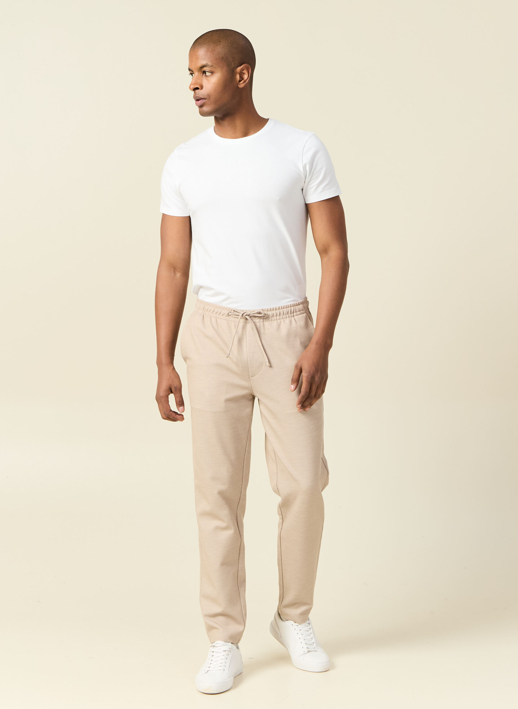 Pantalons droits Pantalons chino - PIQUEJOGH homme beige Bonobo Pantalons droits Pantalons chino - PIQUEJOGH homme beige Beige