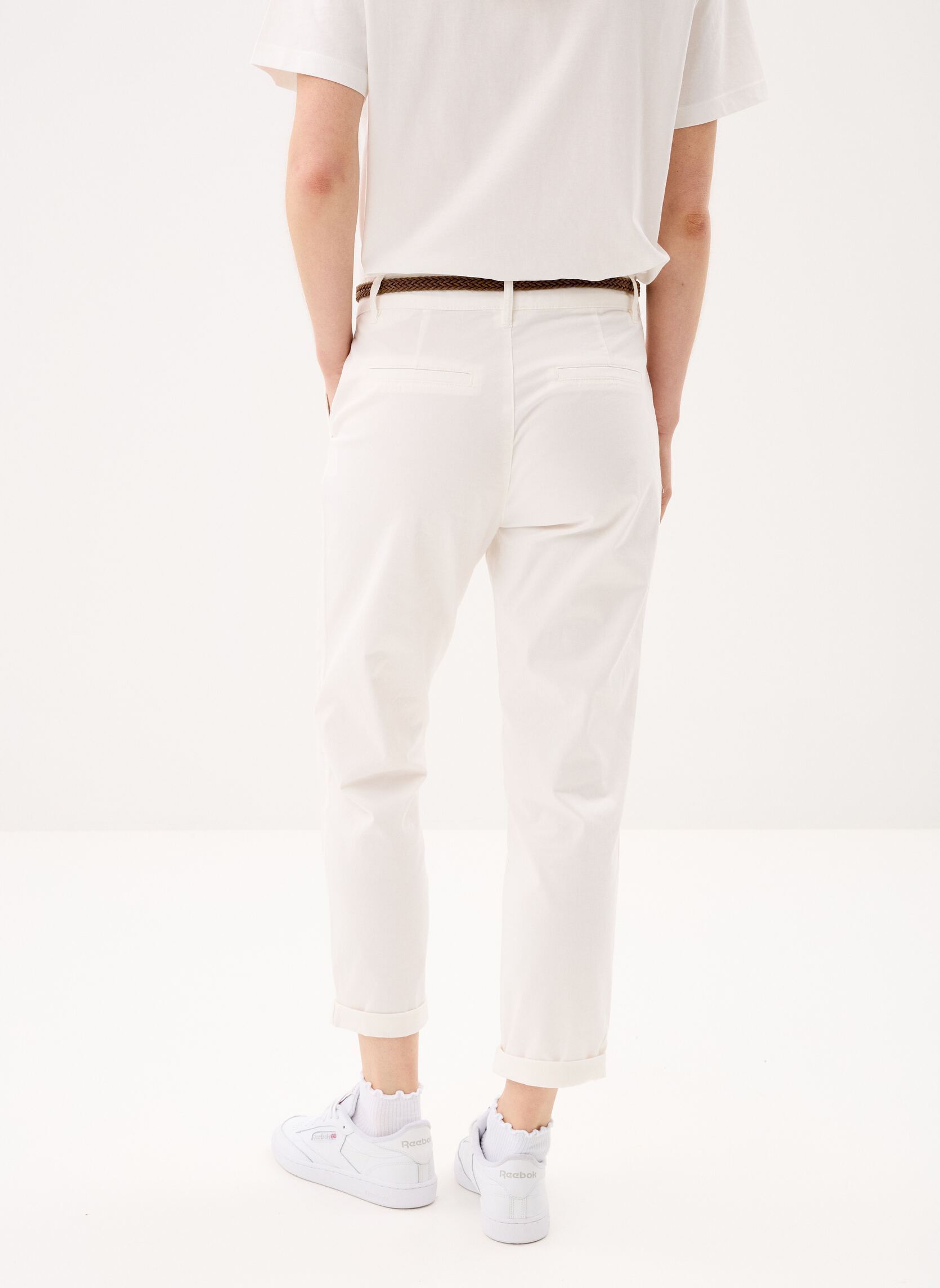Pantalons chinos PANTALON-CHINO femme blanc MADE BY Pantalons chinos PANTALON-CHINO femme blanc CLOUD DANCER
