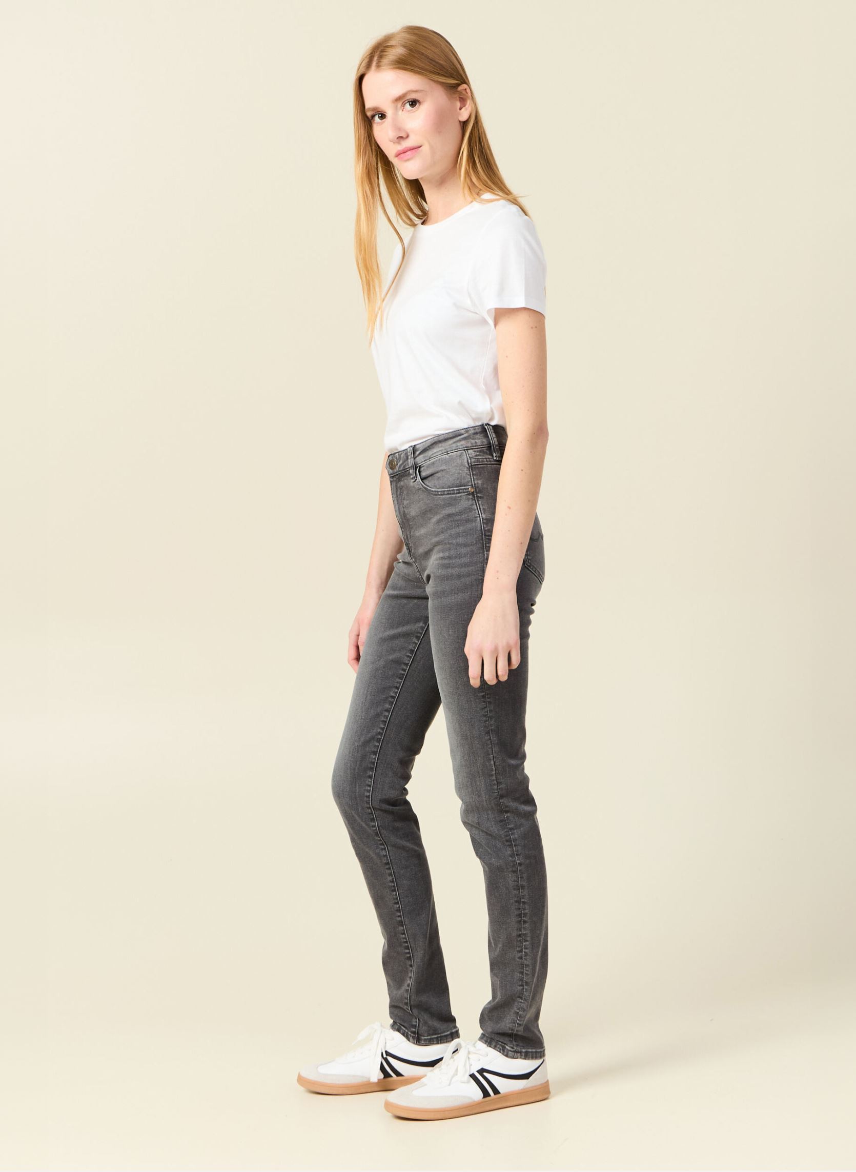 Slim fit en skinny jeans SEOUL-CLEM1 dames grijs Bonobo Slim fit en skinny jeans SEOUL-CLEM1 dames grijs DENIM GREY