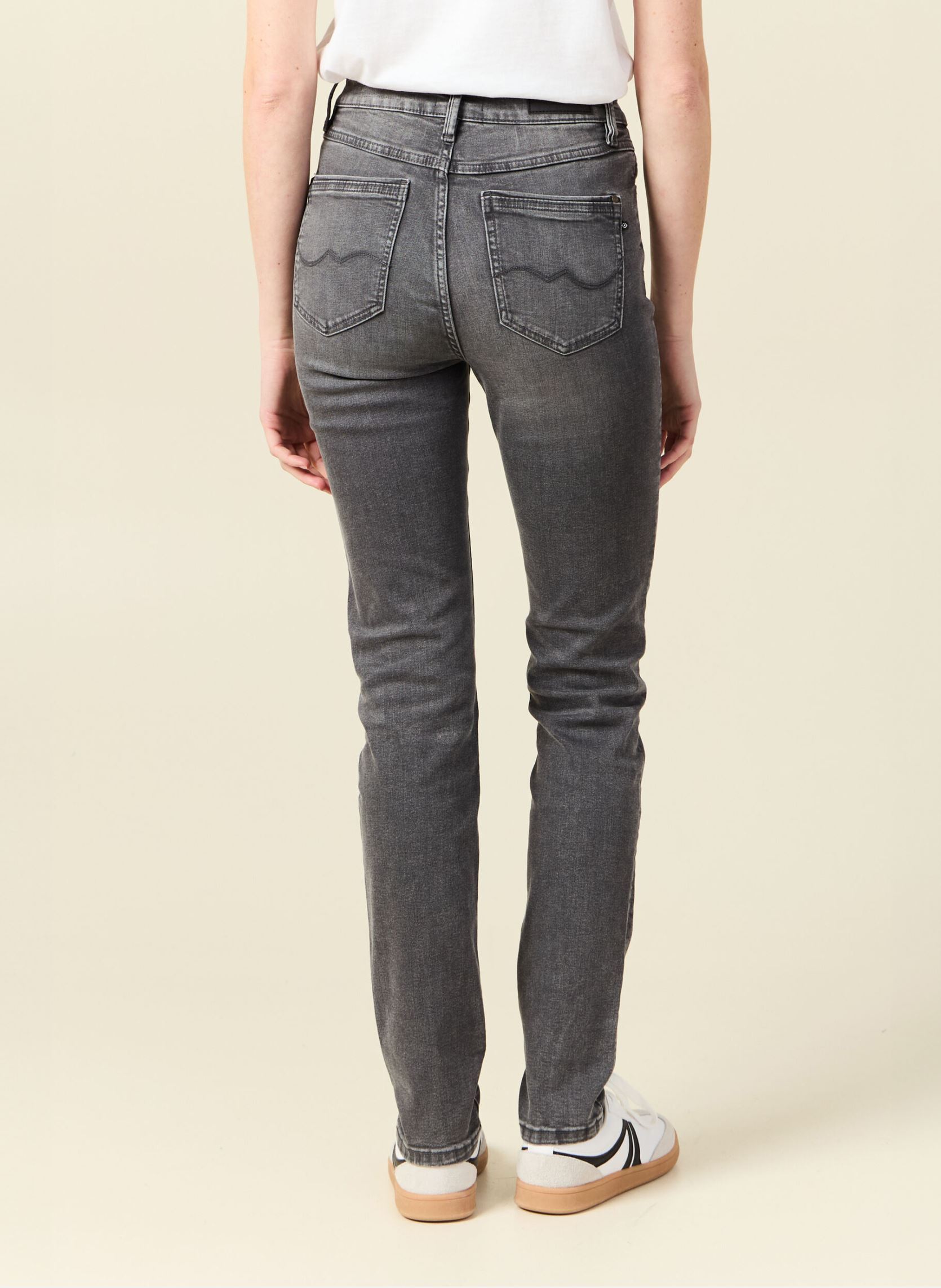 Slim fit en skinny jeans SEOUL-CLEM1 dames grijs Bonobo Slim fit en skinny jeans SEOUL-CLEM1 dames grijs DENIM GREY